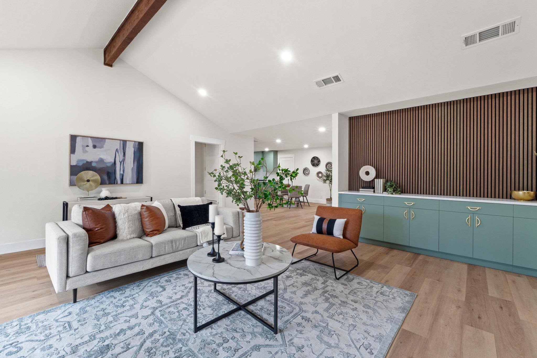 10244 Missel Thrush Dr, Austin, TX 78750