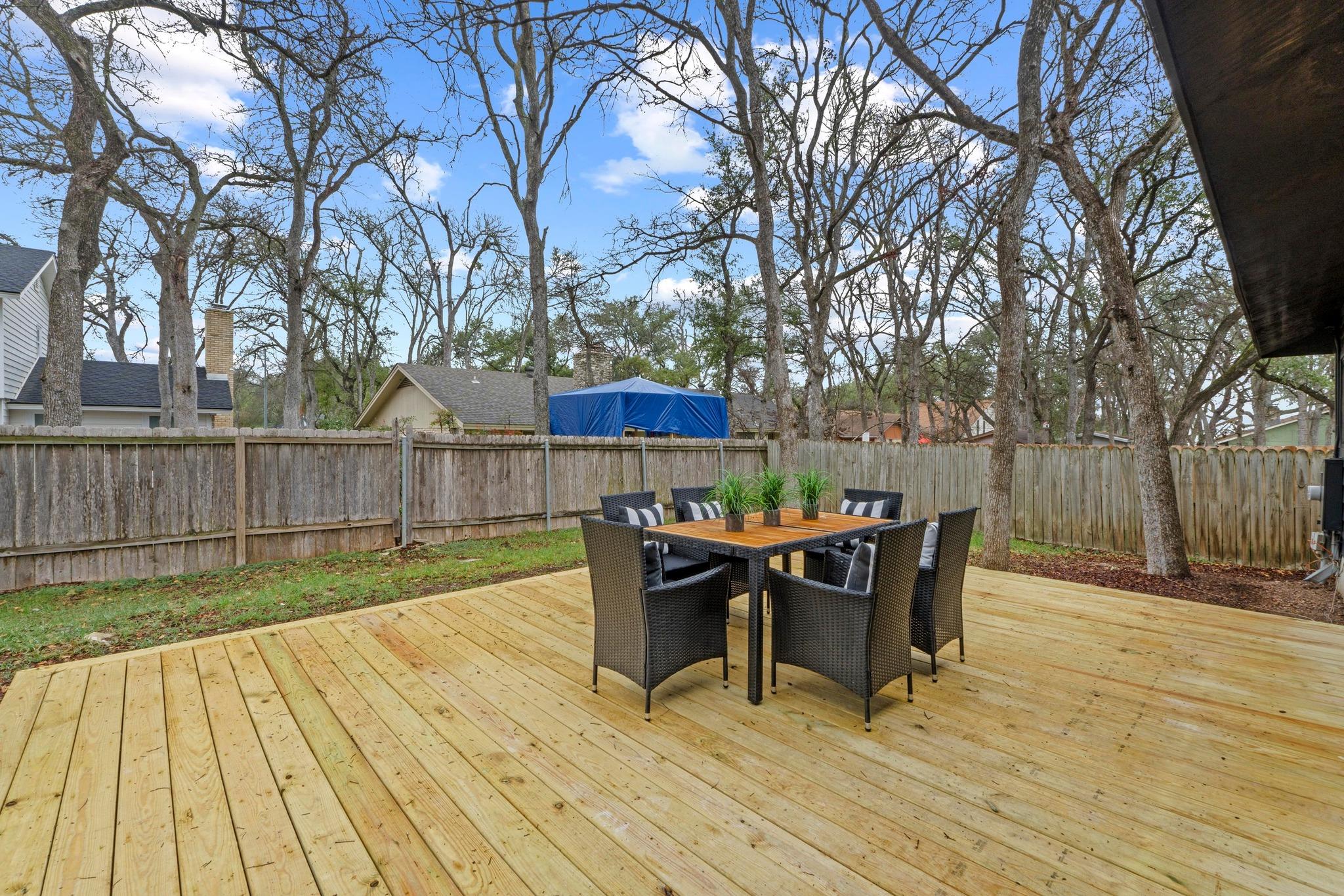 10244 Missel Thrush Dr, Austin, TX 78750