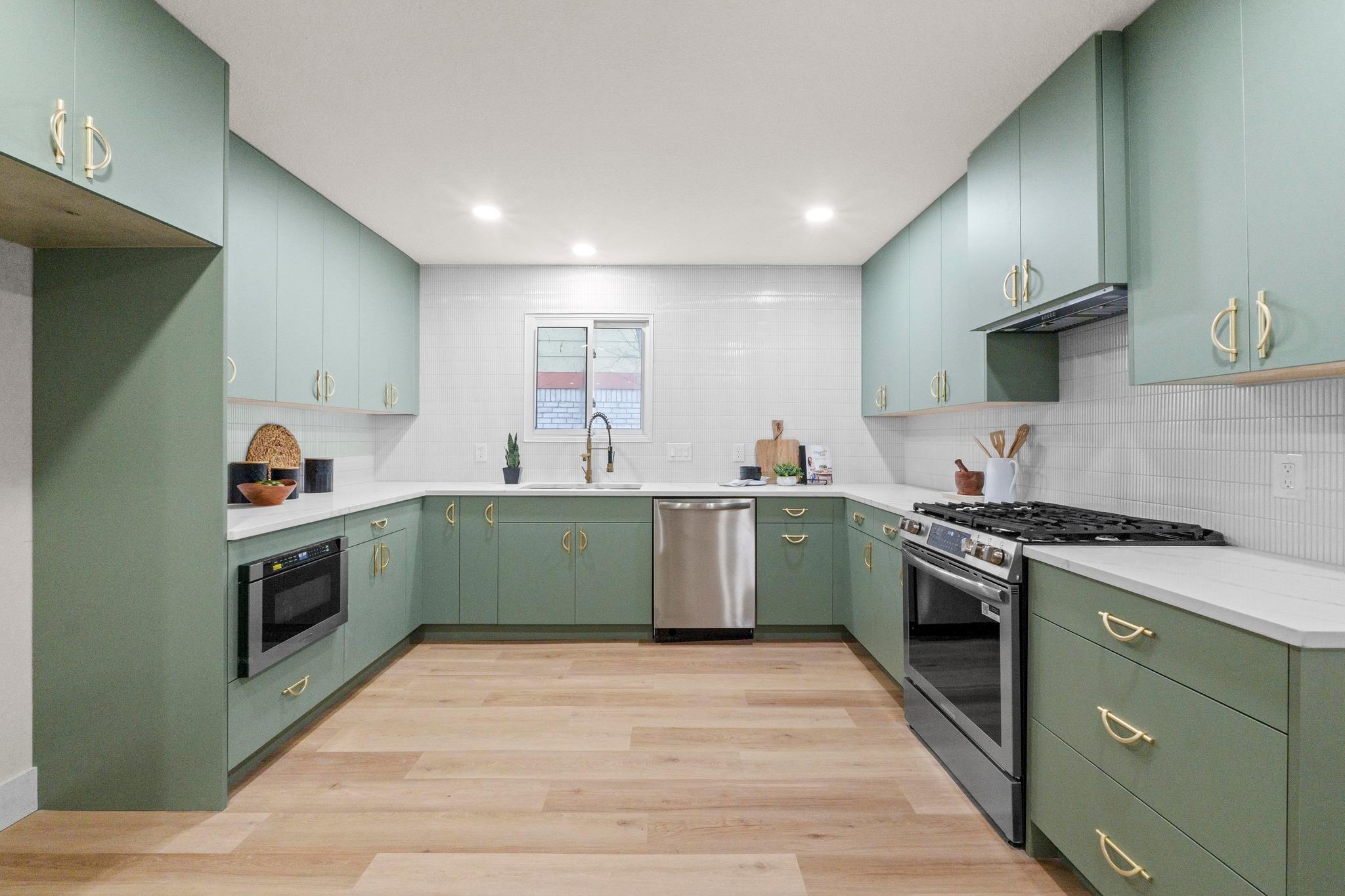 10244 Missel Thrush Dr, Austin, TX 78750