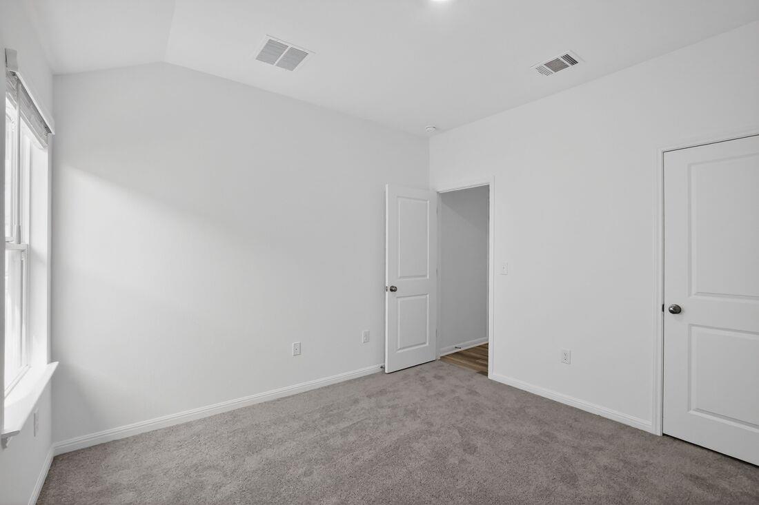 14021 Axel Johanson Dr, Del Valle, TX 78617