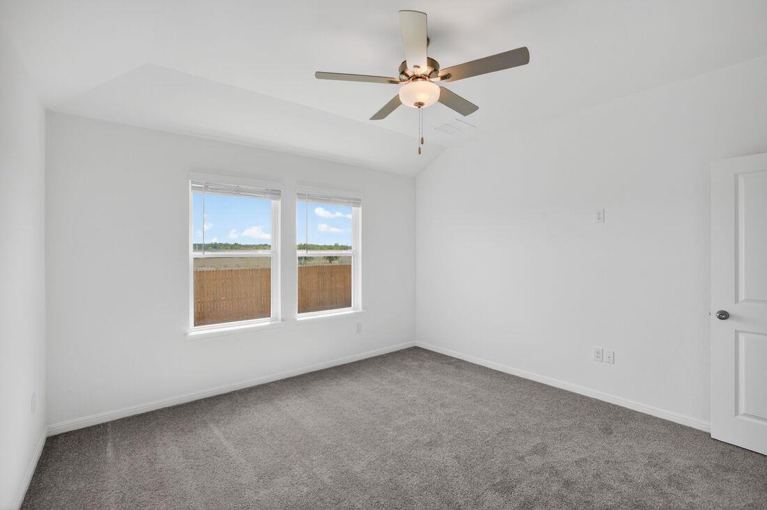 14021 Axel Johanson Dr, Del Valle, TX 78617