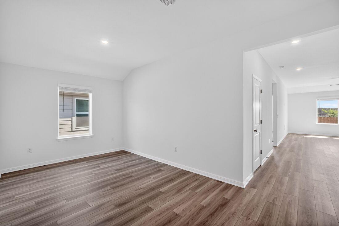 14021 Axel Johanson Dr, Del Valle, TX 78617