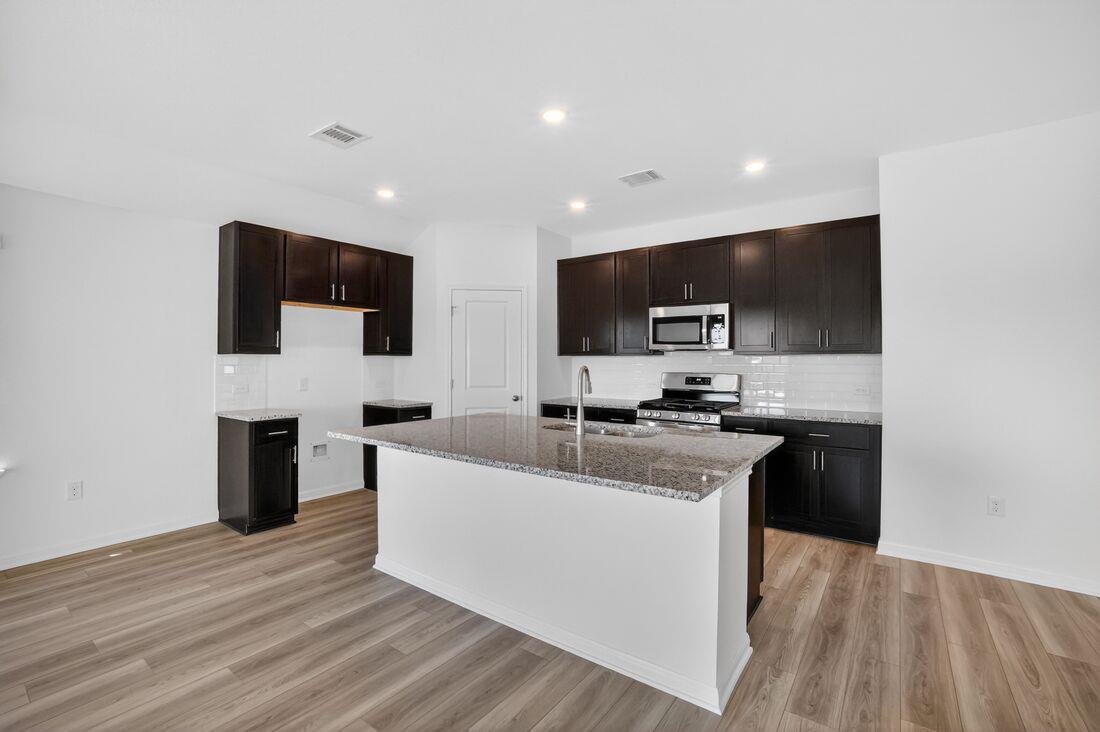 14021 Axel Johanson Dr, Del Valle, TX 78617