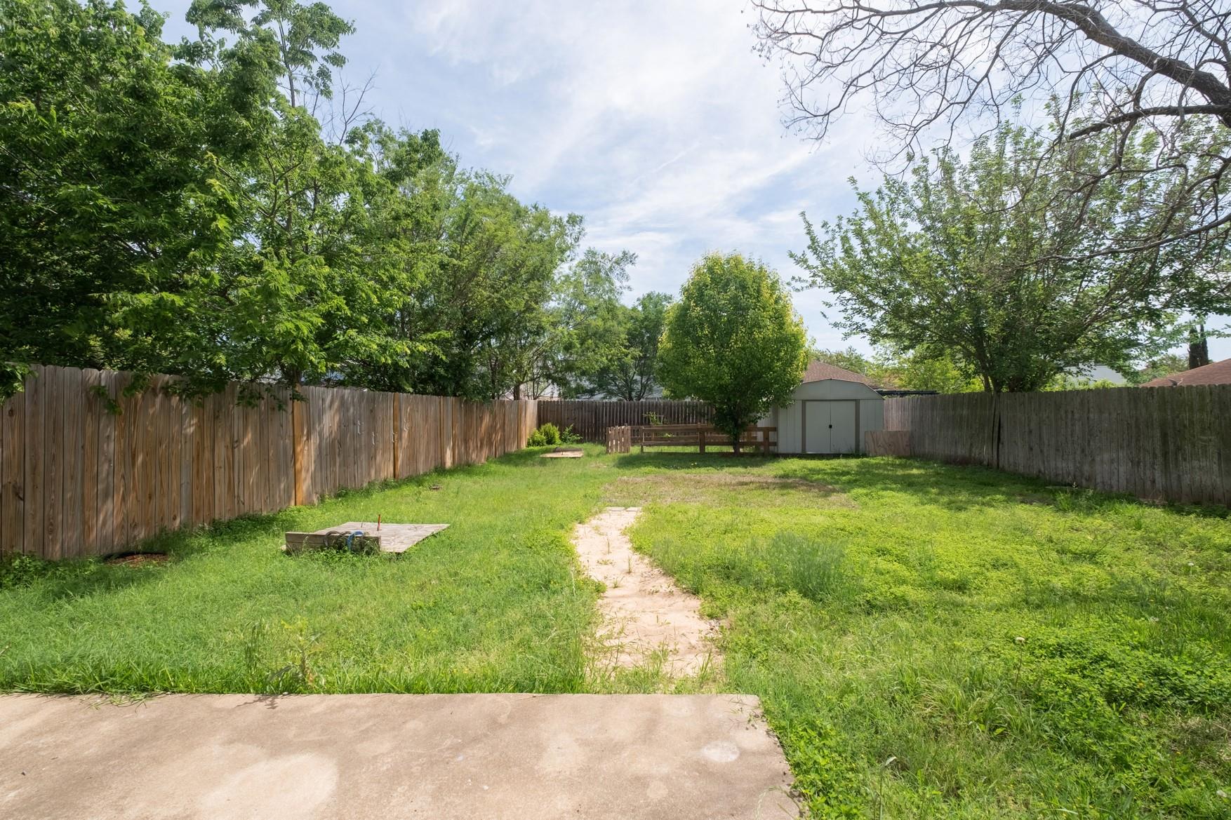 2412 Byfield Dr, Cedar Park, TX 78613