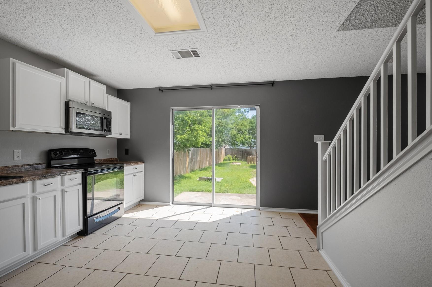 2412 Byfield Dr, Cedar Park, TX 78613