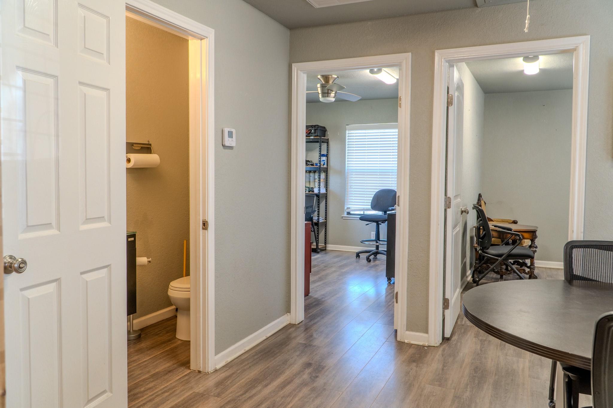 4959 US Hwy 90, Alleyton, TX 78935