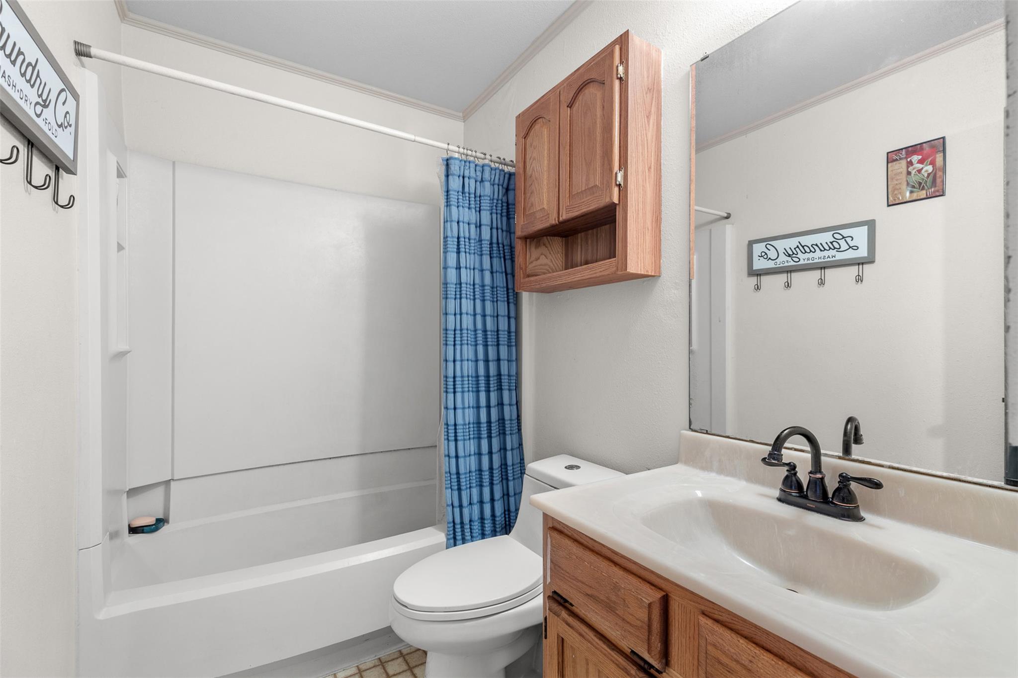 21461 Coyote Trl # 7, Lago Vista, TX 78645