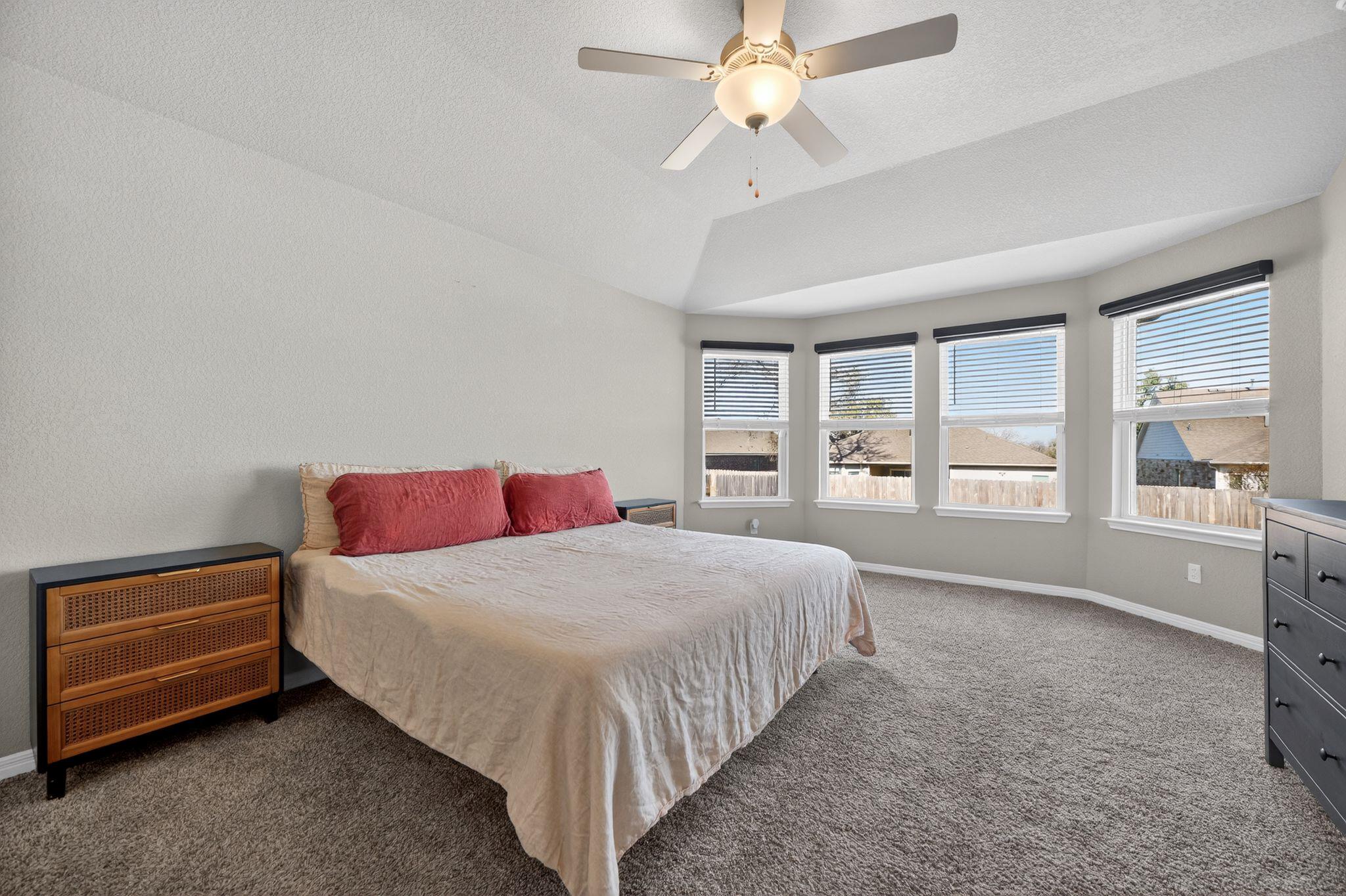 1036 View Dr, Georgetown, TX 78628