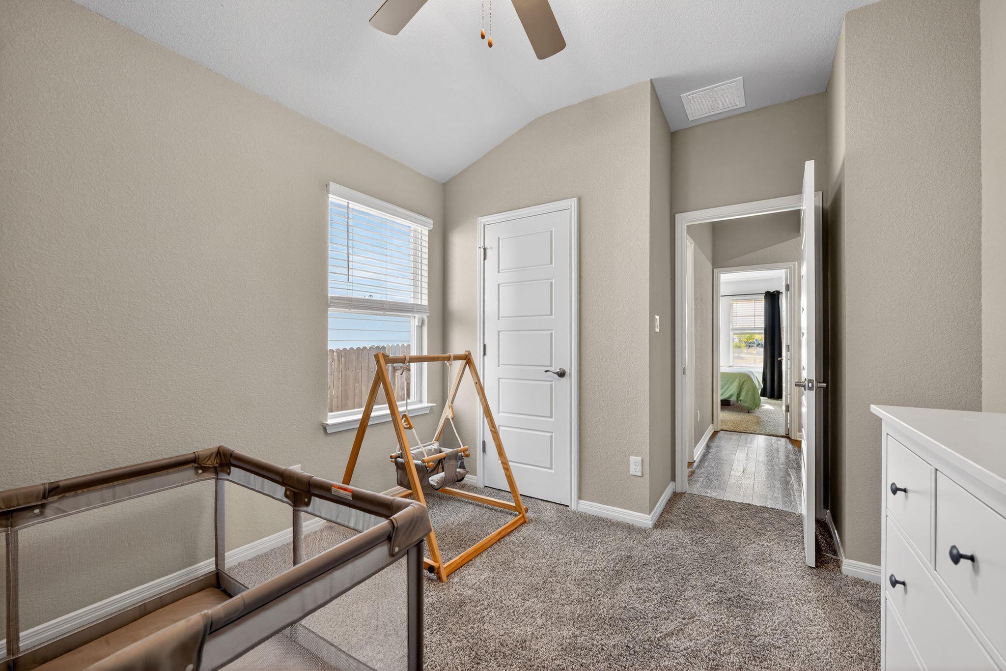 1036 View Dr, Georgetown, TX 78628