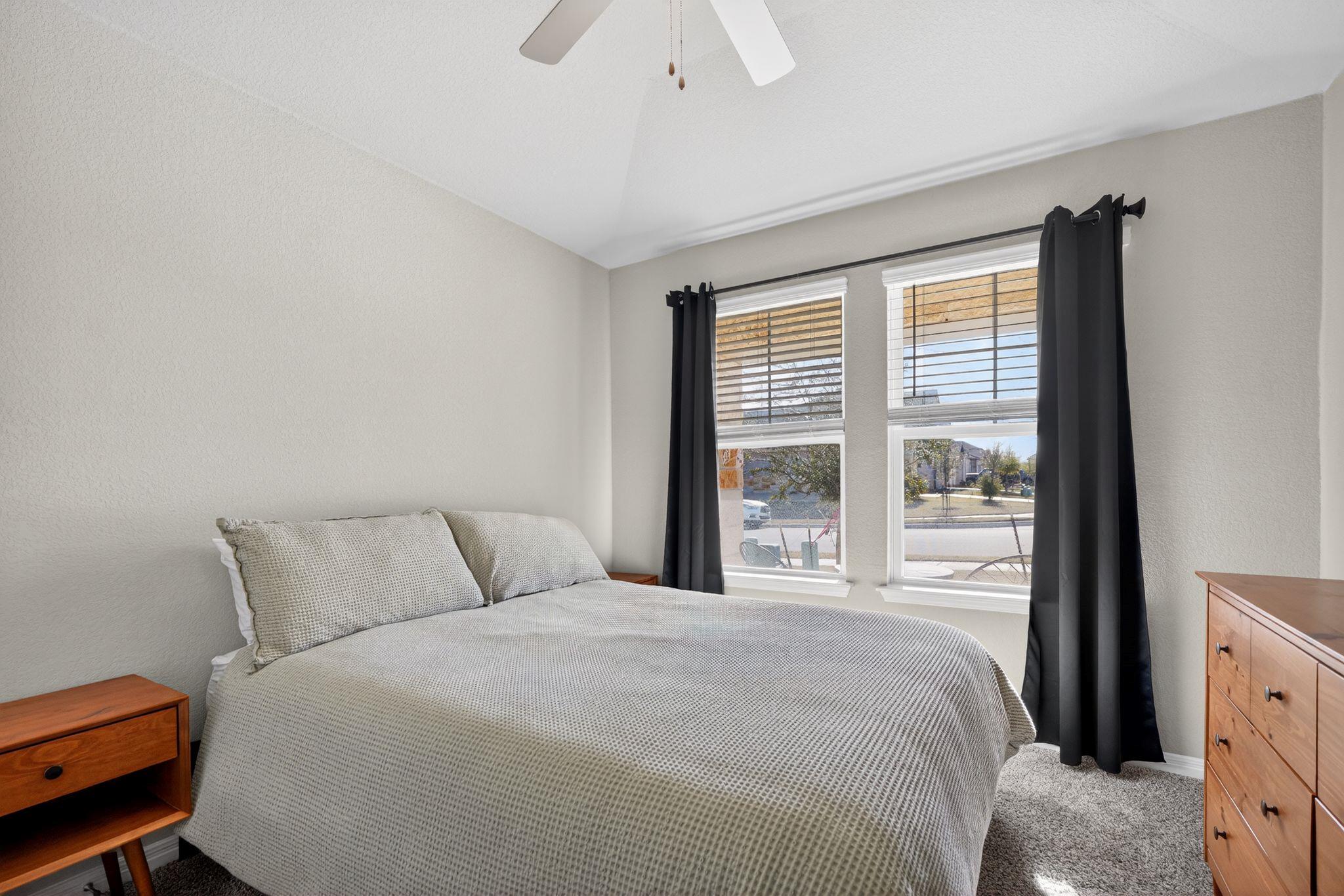 1036 View Dr, Georgetown, TX 78628