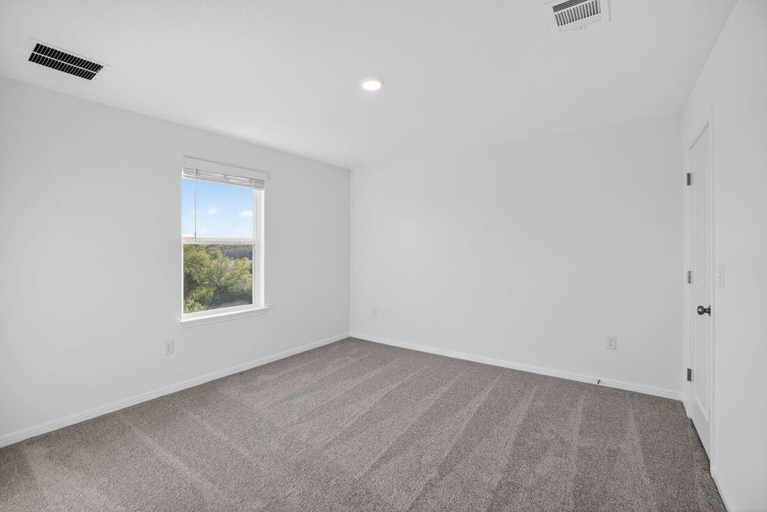 14313 Axel Johanson Dr, Del Valle, TX 78617