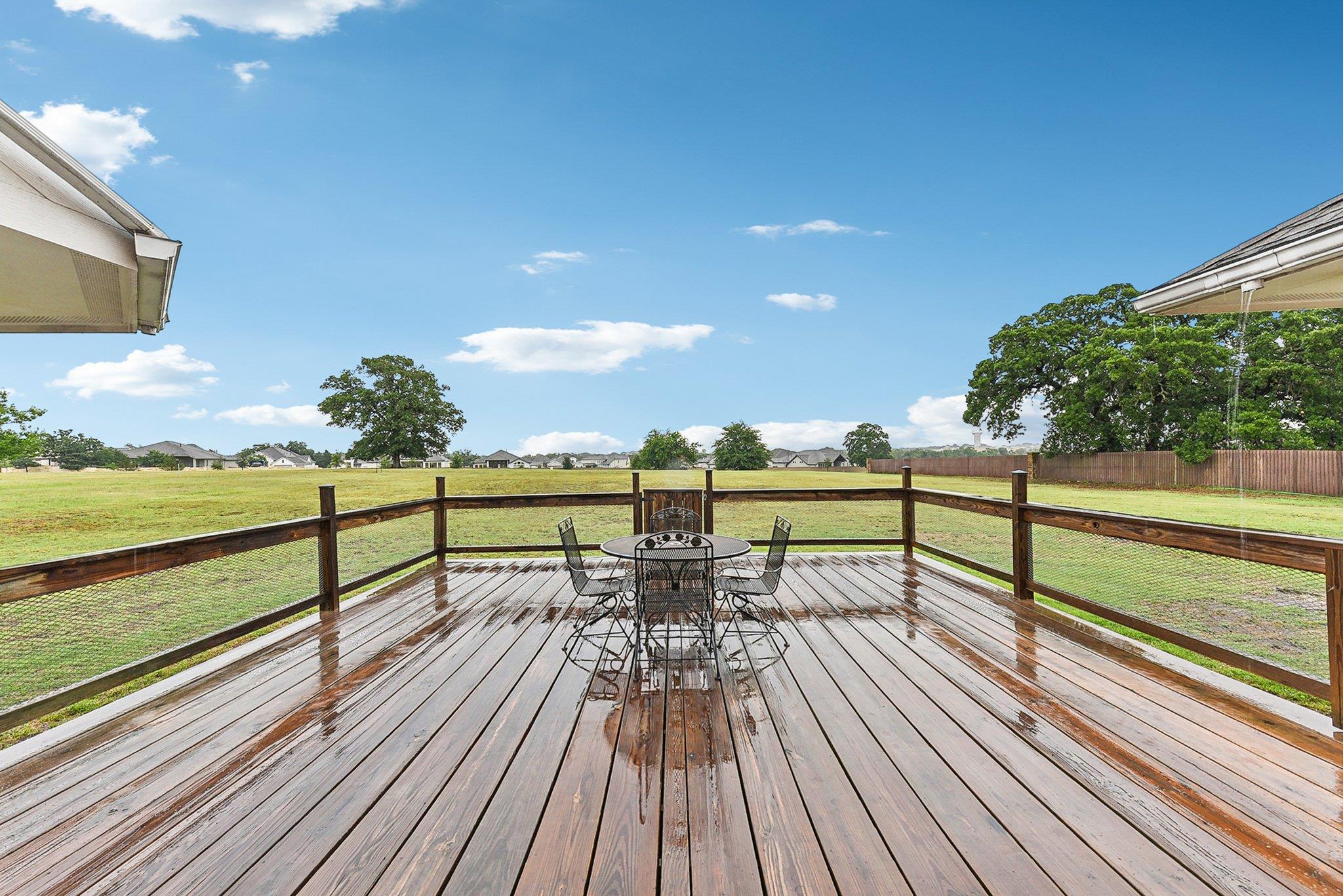 268 Chisholm Trl, Bastrop, TX 78602