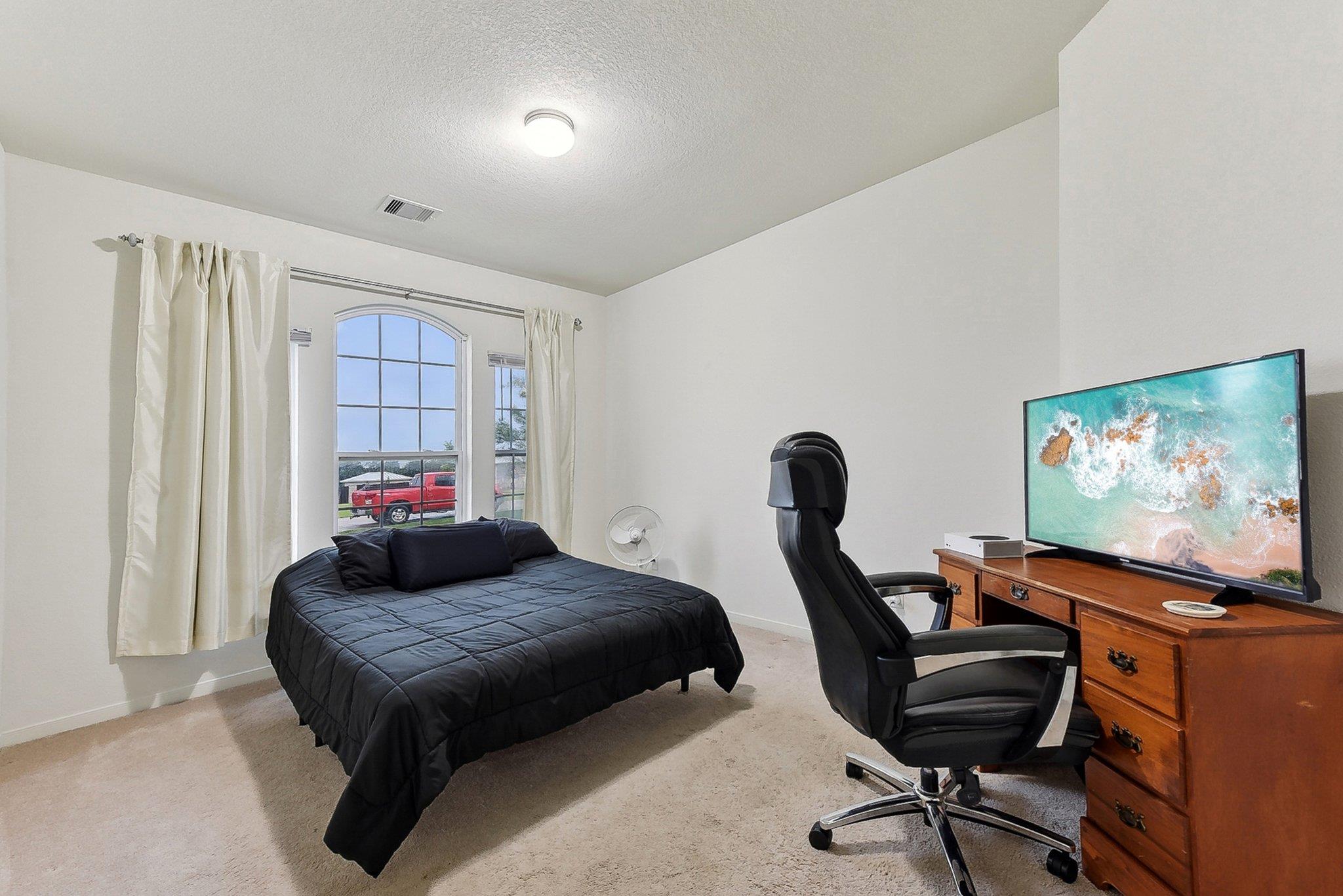 268 Chisholm Trl, Bastrop, TX 78602