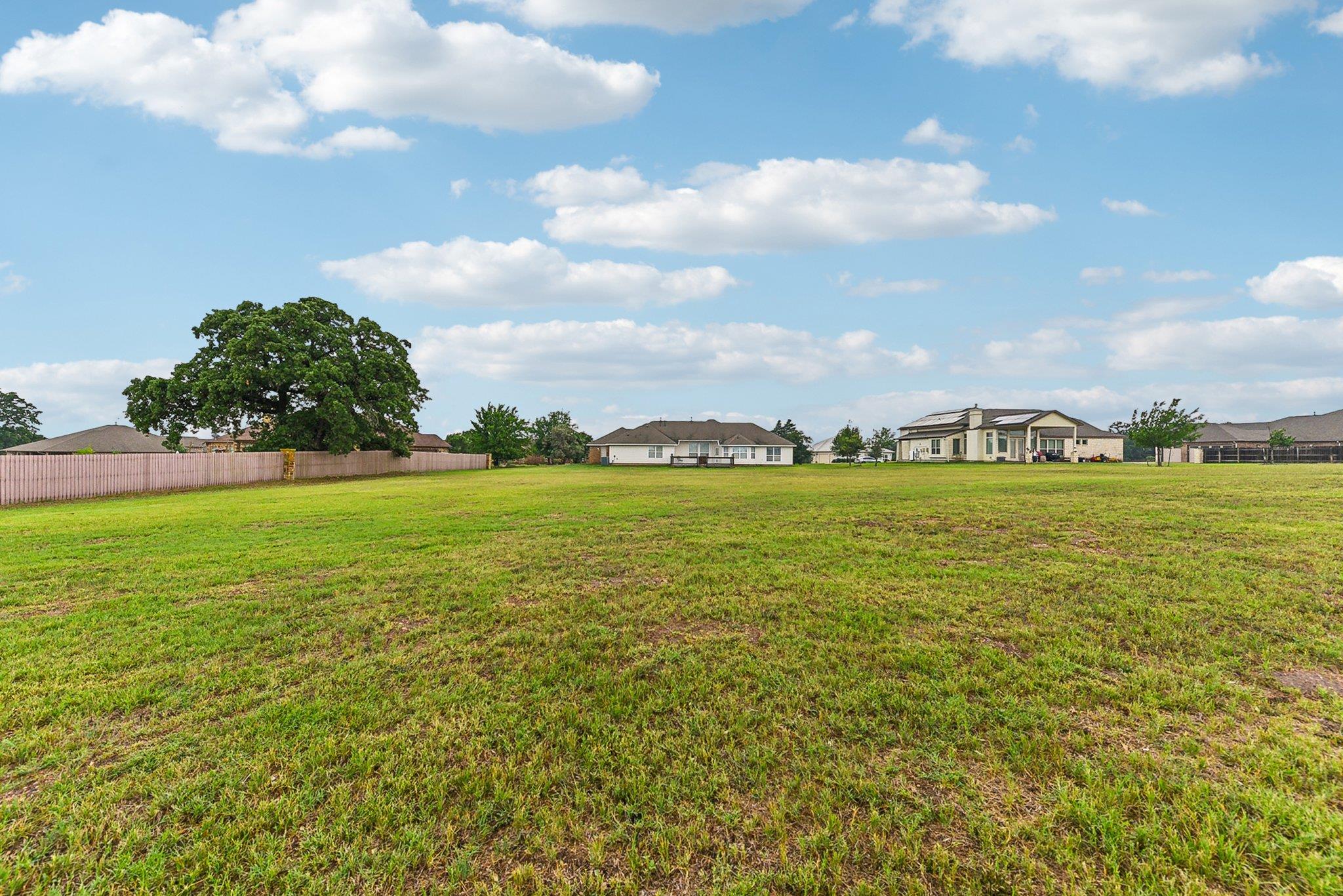 268 Chisholm Trl, Bastrop, TX 78602