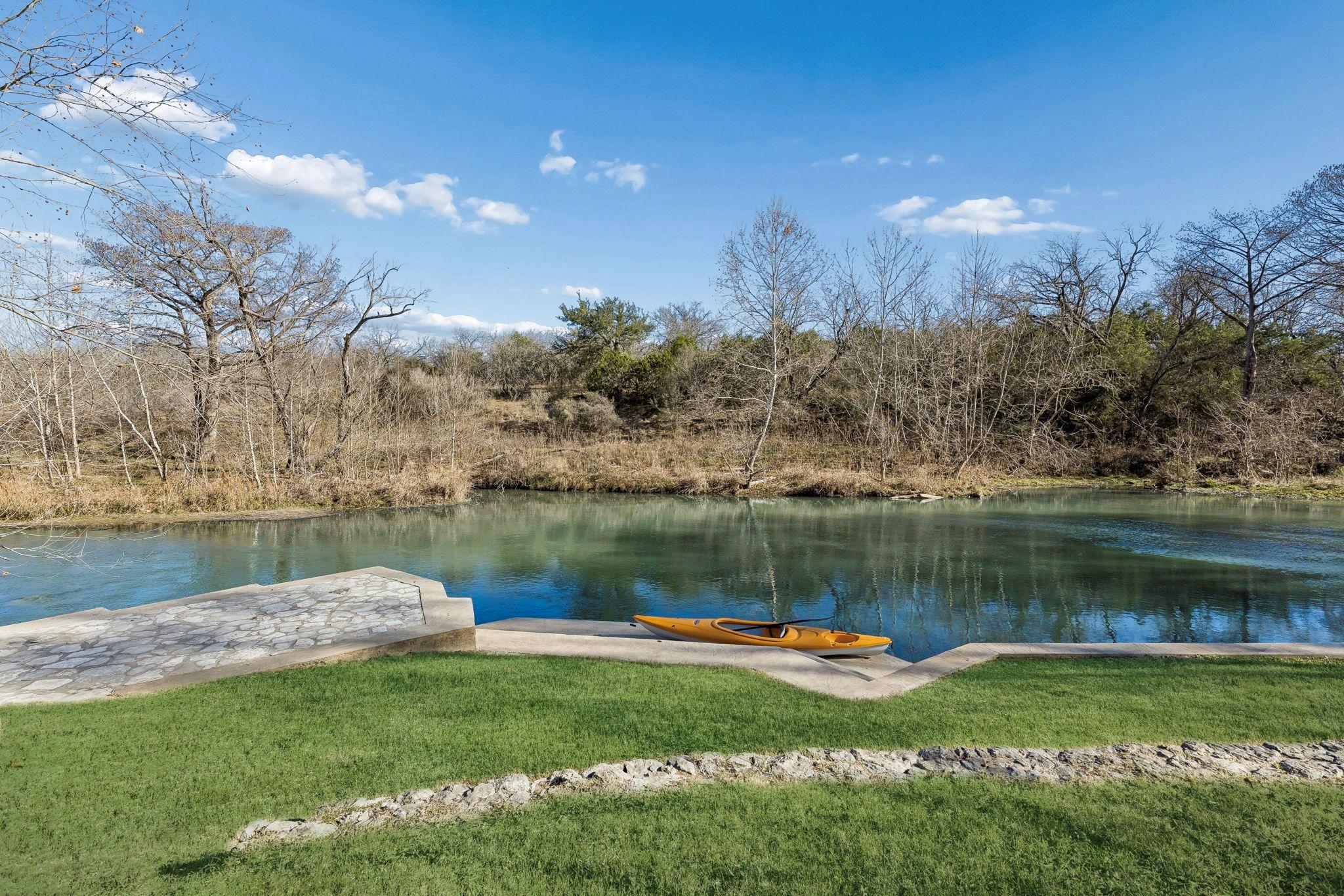 2730 Ponderosa Dr, New Braunfels, TX 78132