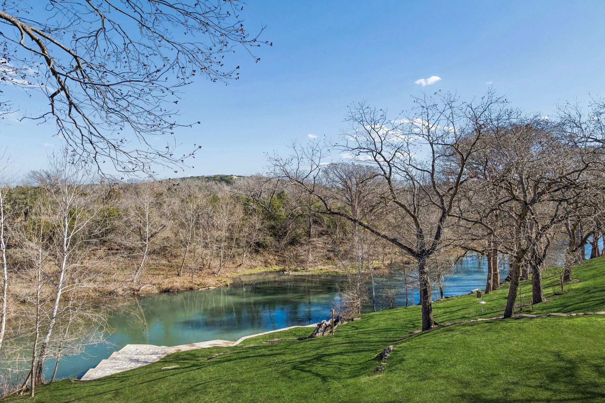 2730 Ponderosa Dr, New Braunfels, TX 78132