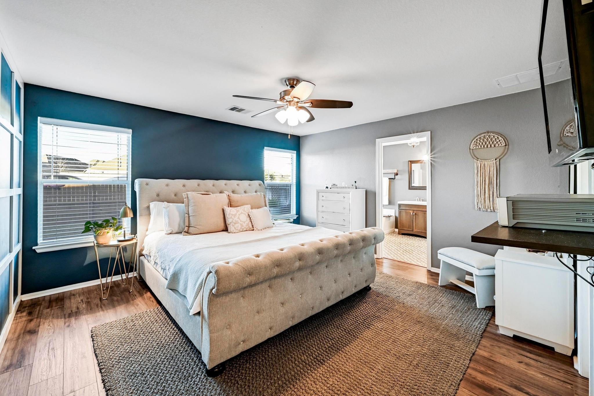 280 Spruce Dr, Kyle, TX 78640