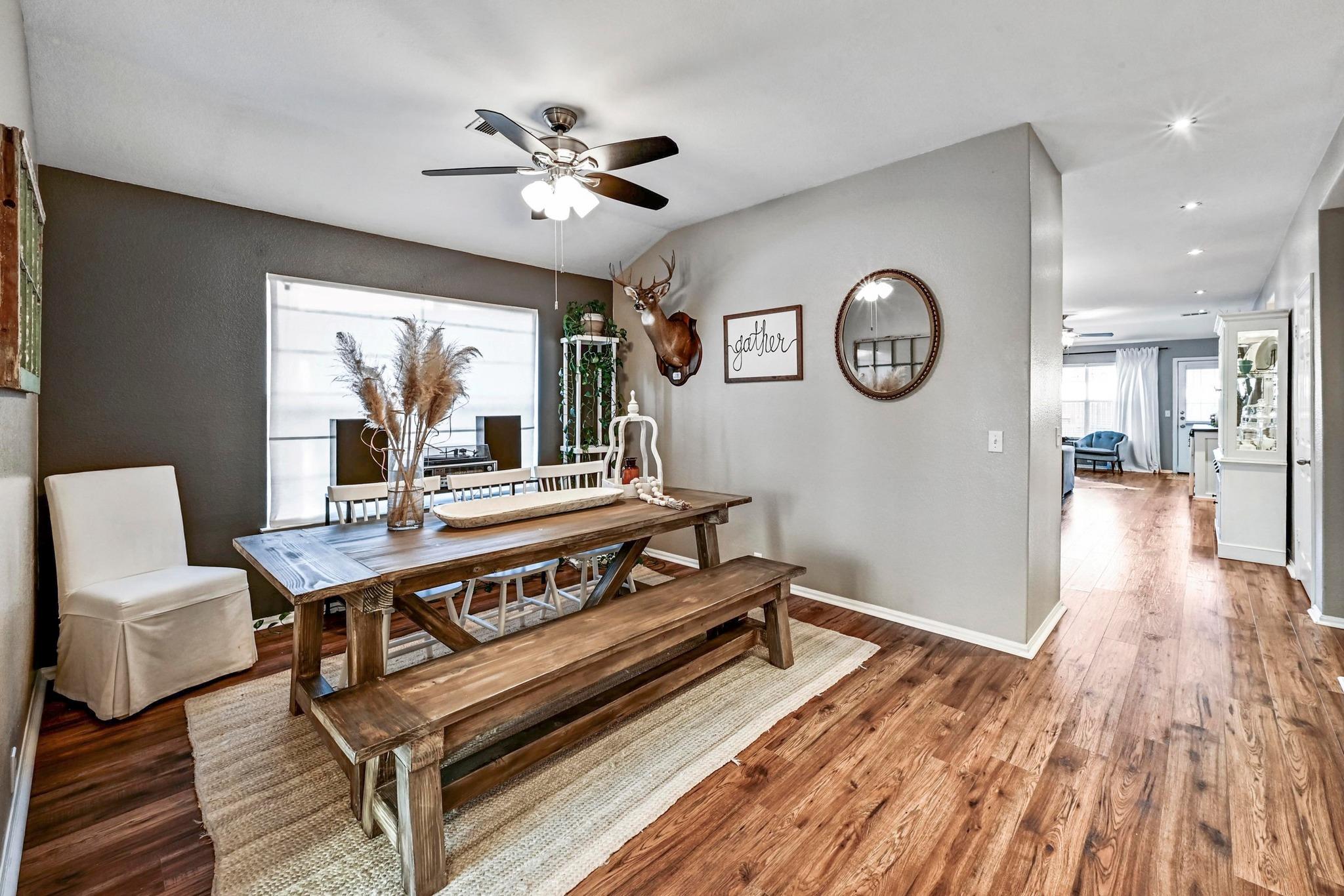 280 Spruce Dr, Kyle, TX 78640