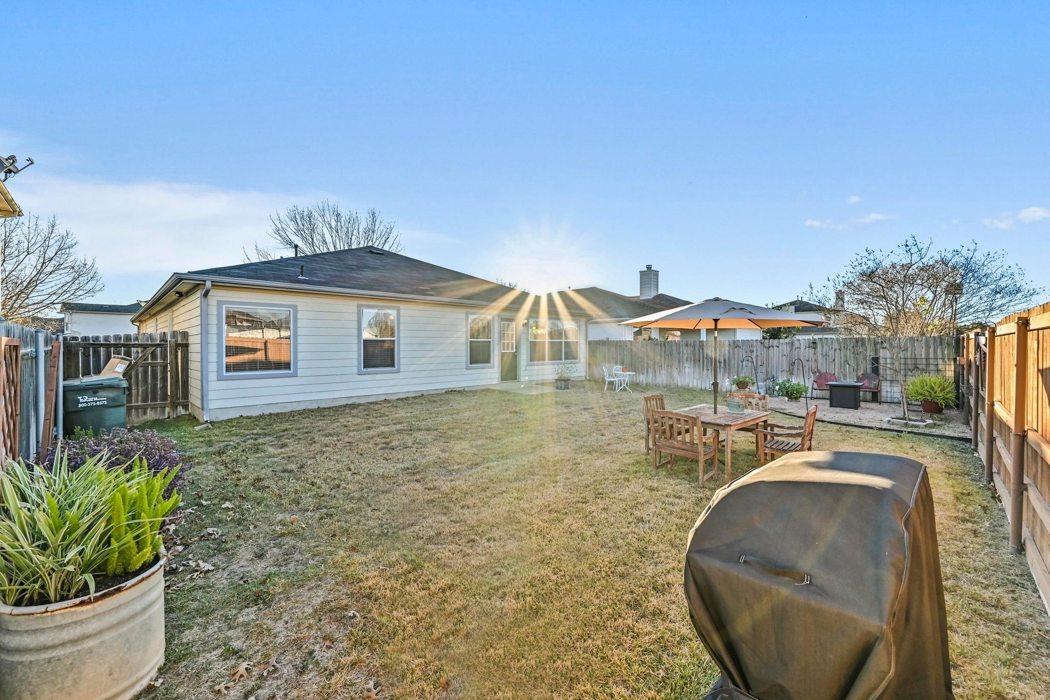 280 Spruce Dr, Kyle, TX 78640