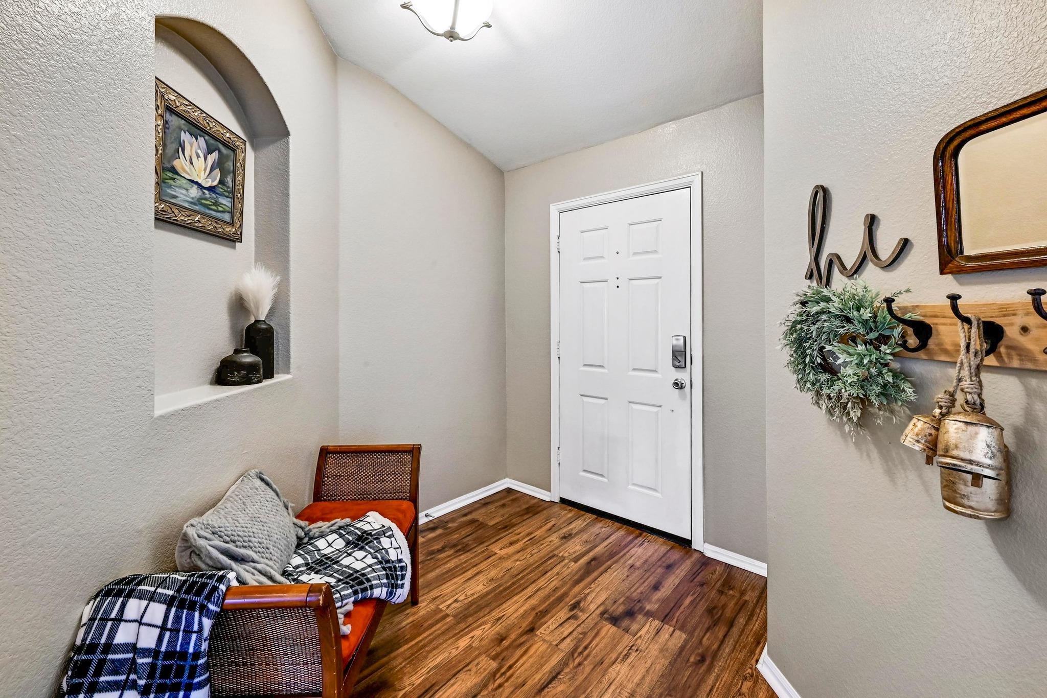 280 Spruce Dr, Kyle, TX 78640