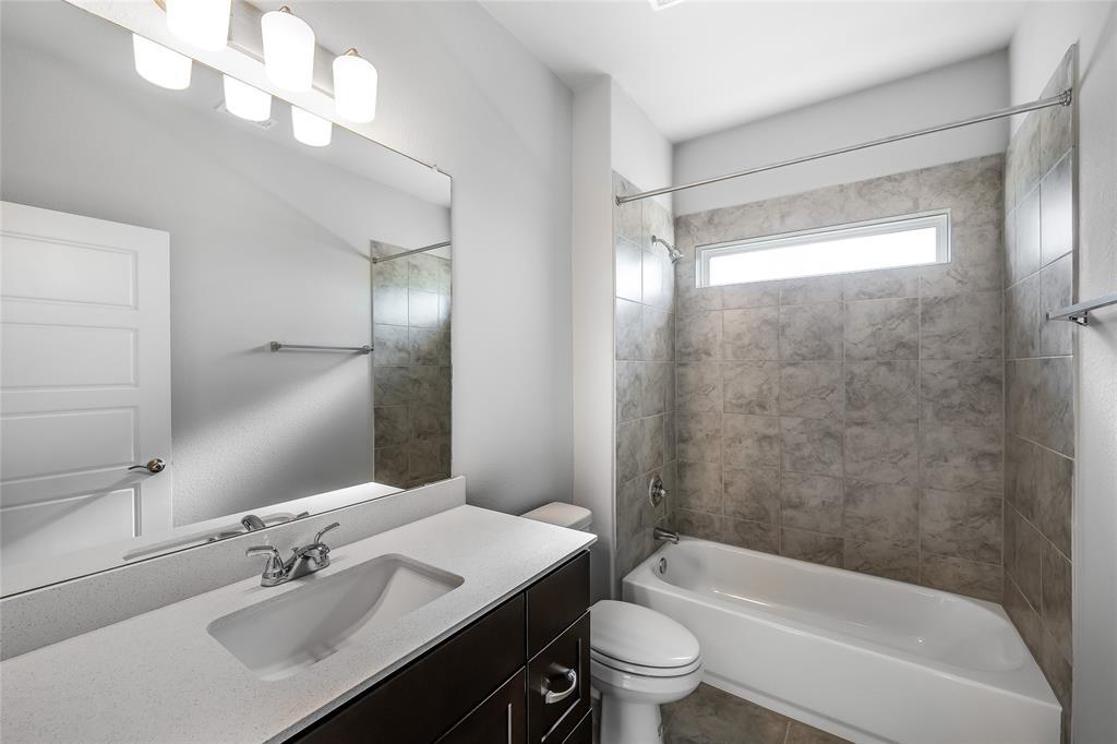 311 Chesterfield Dr, Kyle, TX 78640