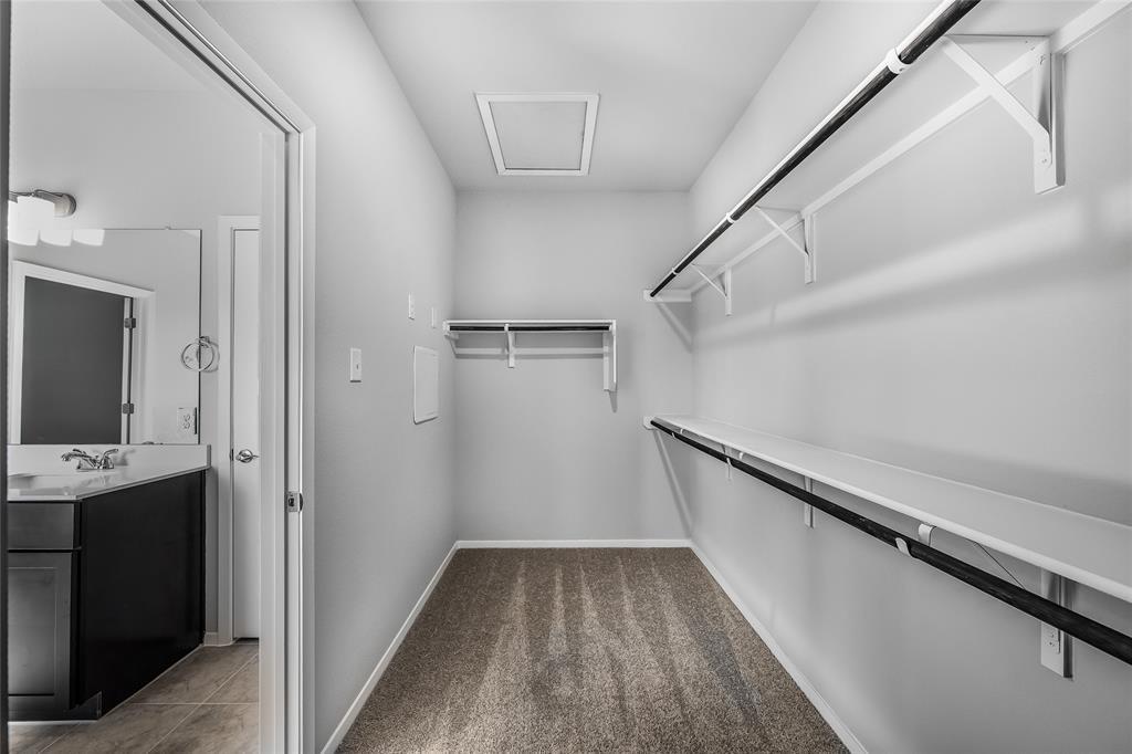 311 Chesterfield Dr, Kyle, TX 78640