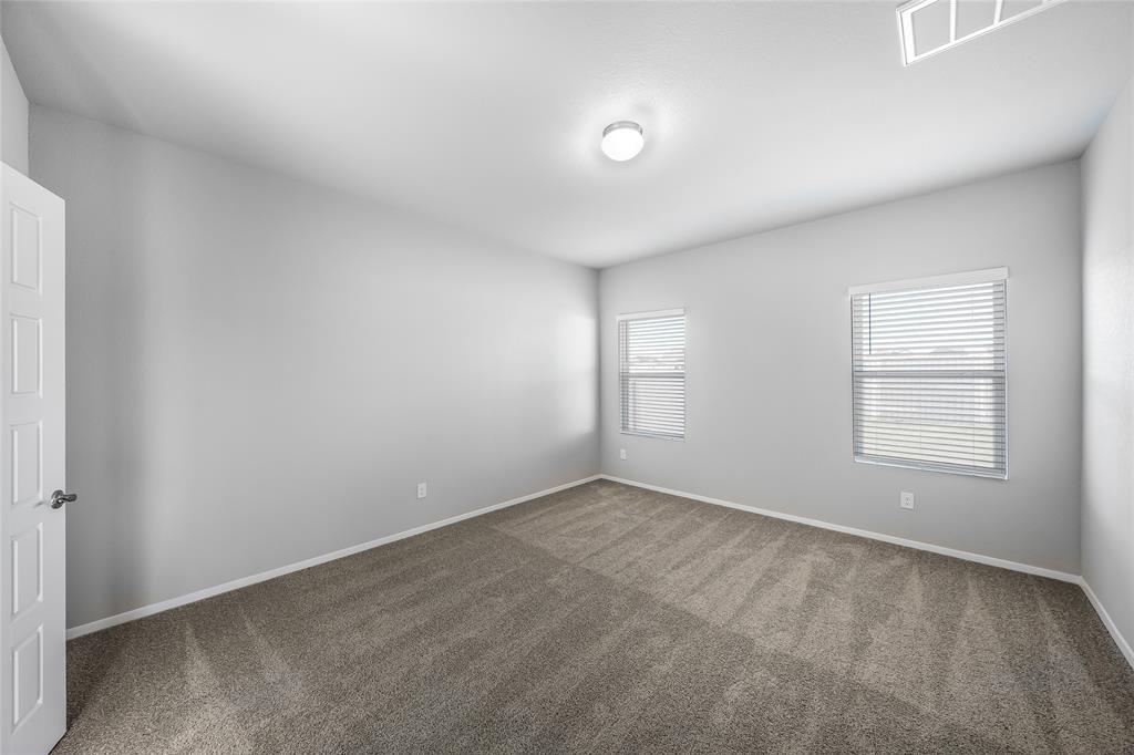 311 Chesterfield Dr, Kyle, TX 78640