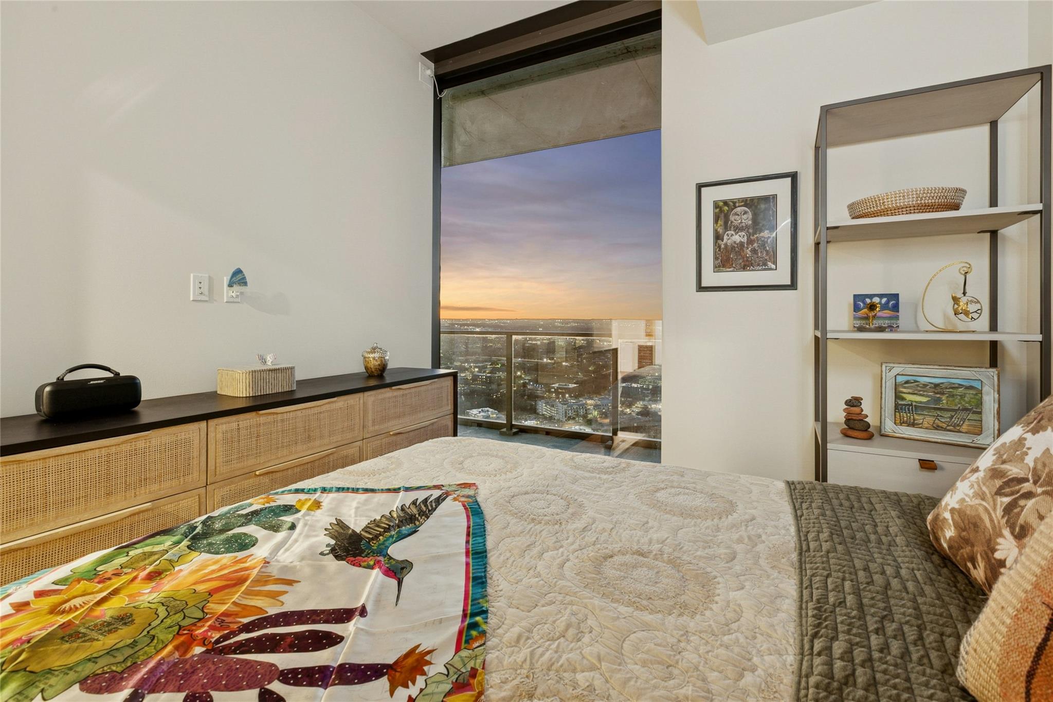 44 East Ave # 3703, Austin, TX 78701