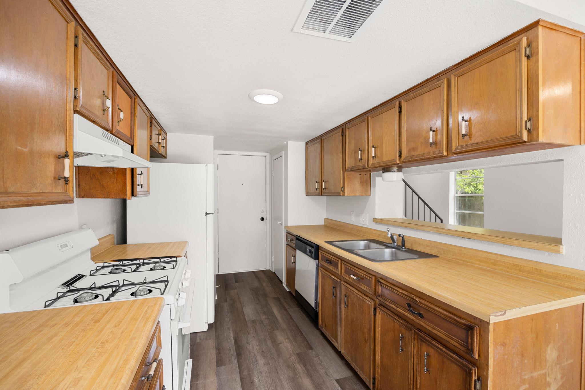 2402 Skylark Cir, Killeen, TX 76549