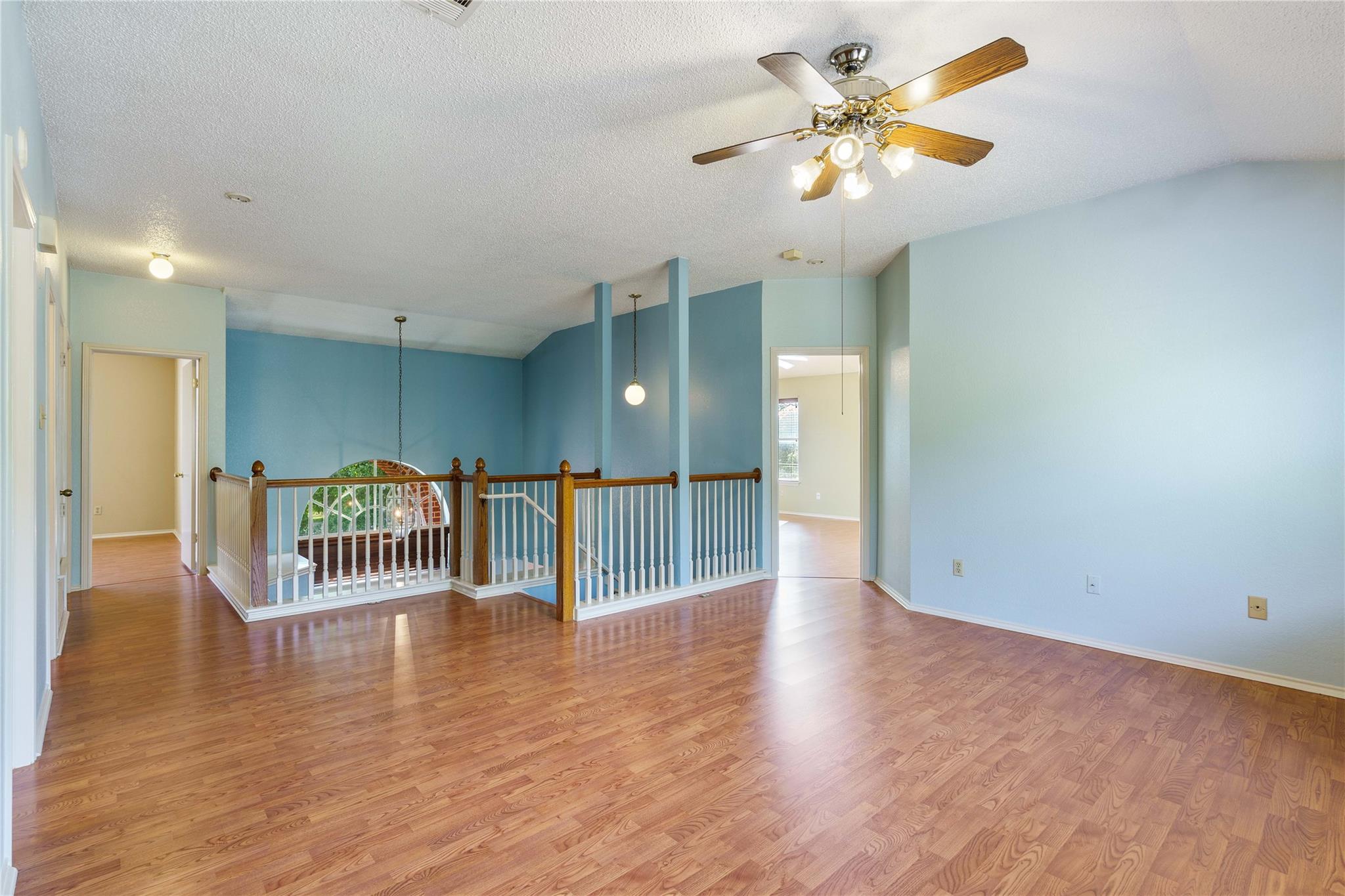 8301 Landsman Dr, Austin, TX 78736