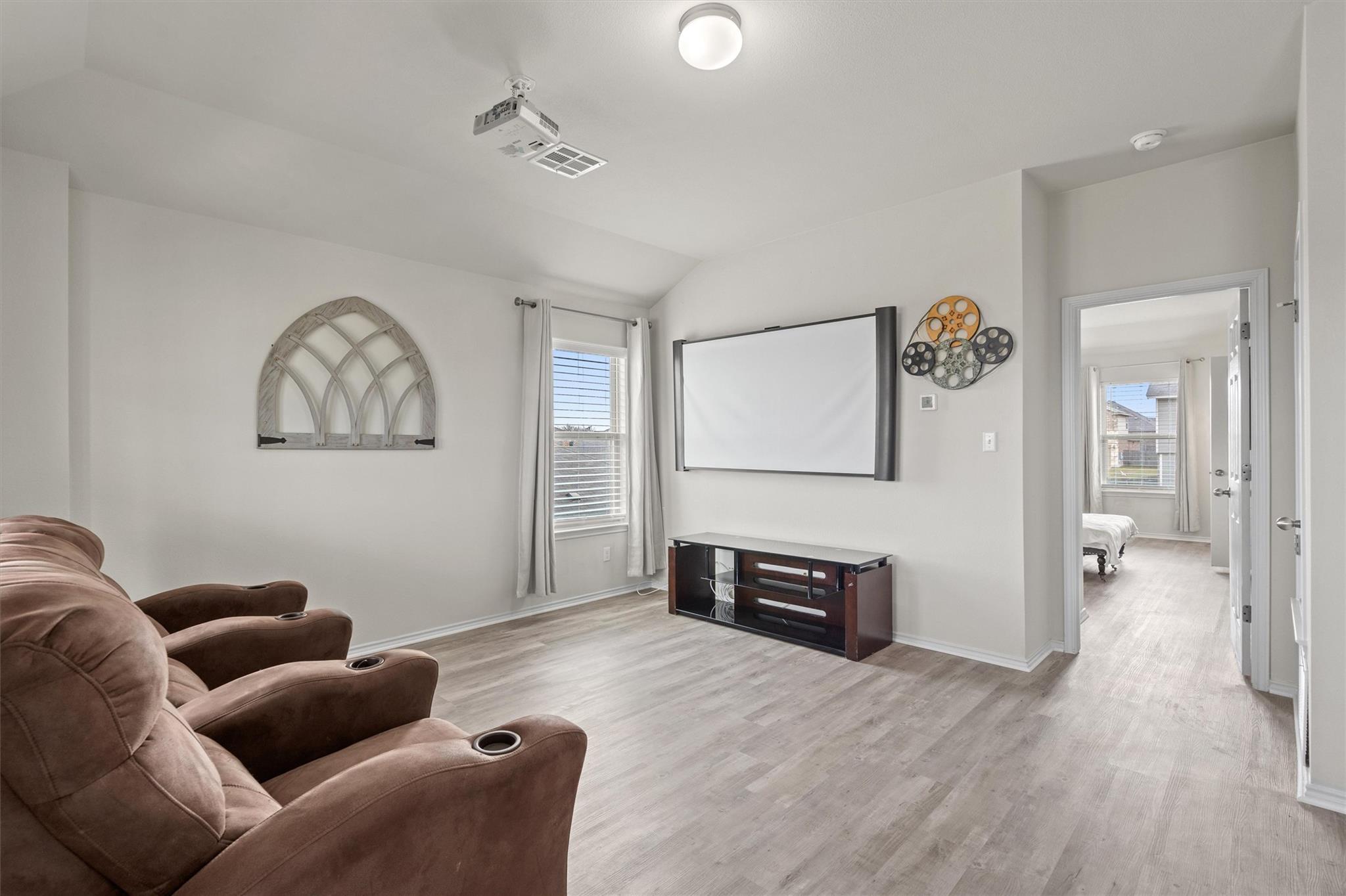 729 Coltrane Dr, Pflugerville, TX 78660