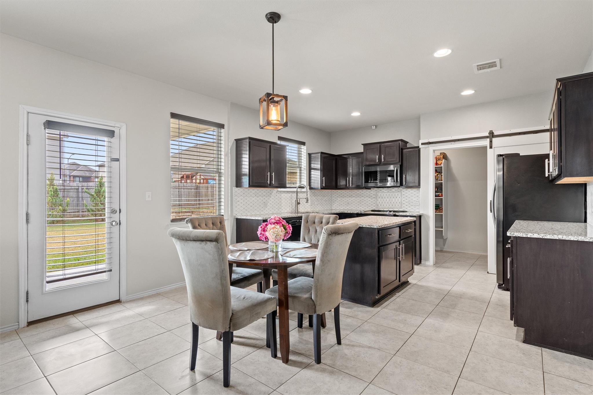 729 Coltrane Dr, Pflugerville, TX 78660