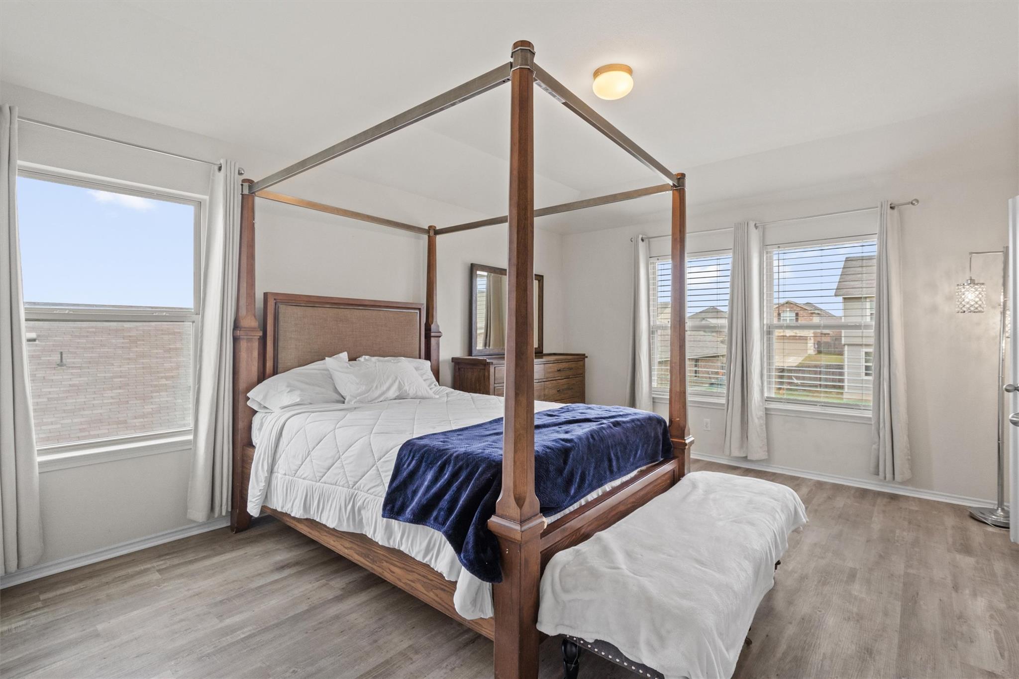 729 Coltrane Dr, Pflugerville, TX 78660