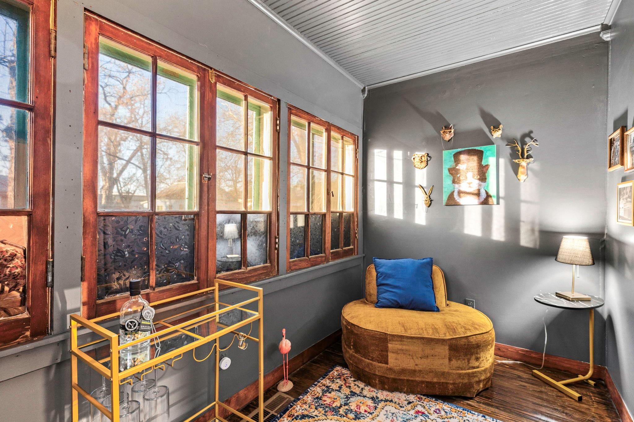 200 Gresham St, Smithville, TX 78957