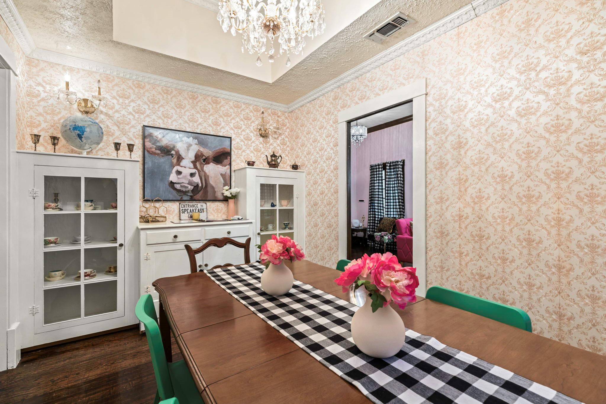 200 Gresham St, Smithville, TX 78957