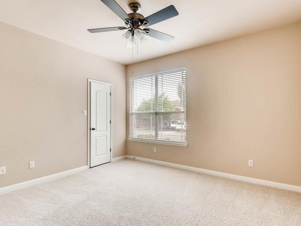 857 Dark Horse Ln, Buda, TX 78610