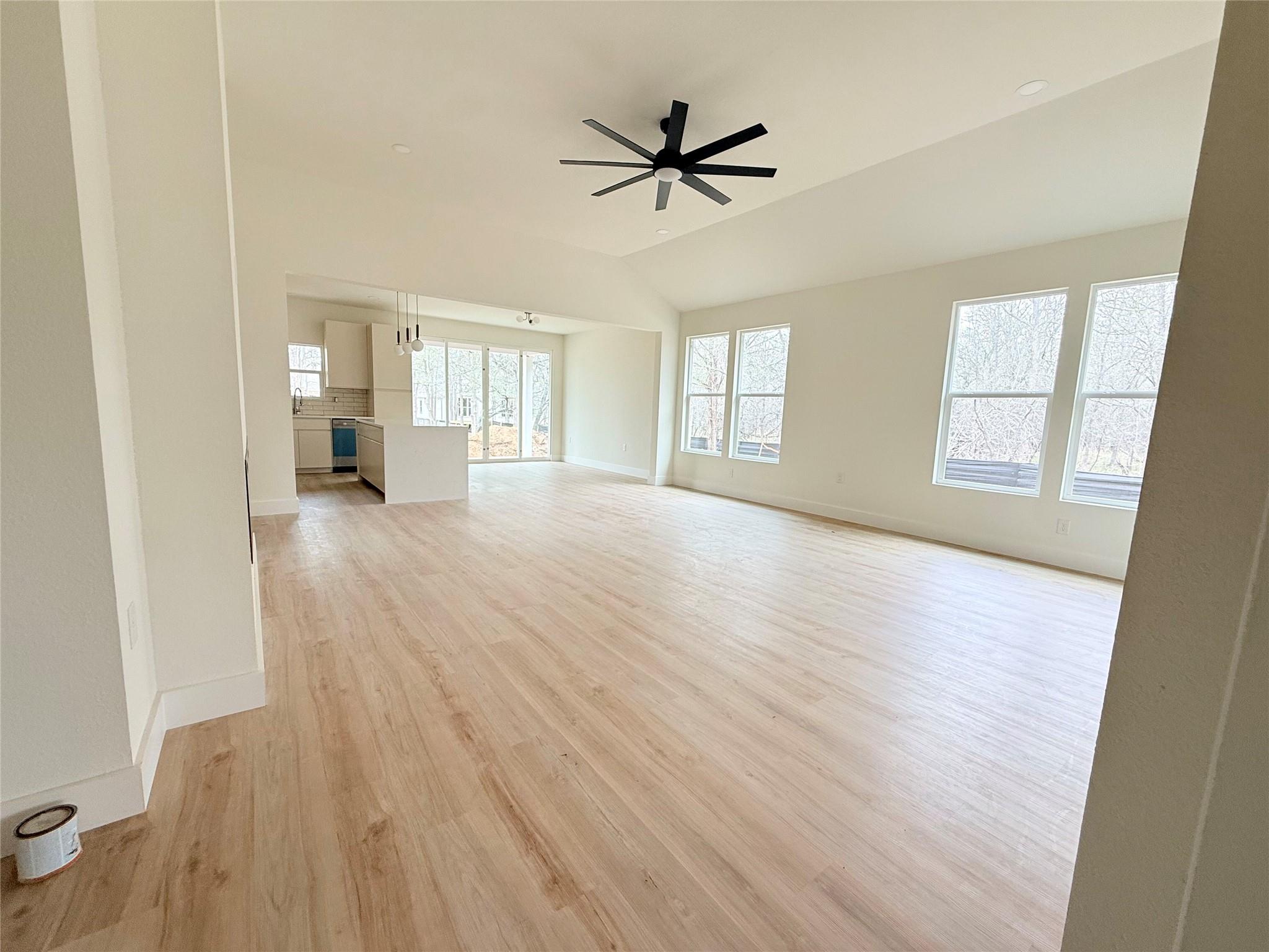 137 E Pauwela Ln, Bastrop, TX 78602