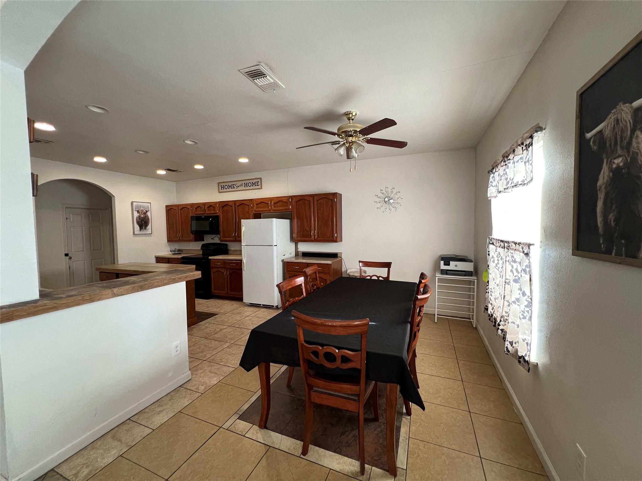 111 Mariah Dr, Kyle, TX 78640