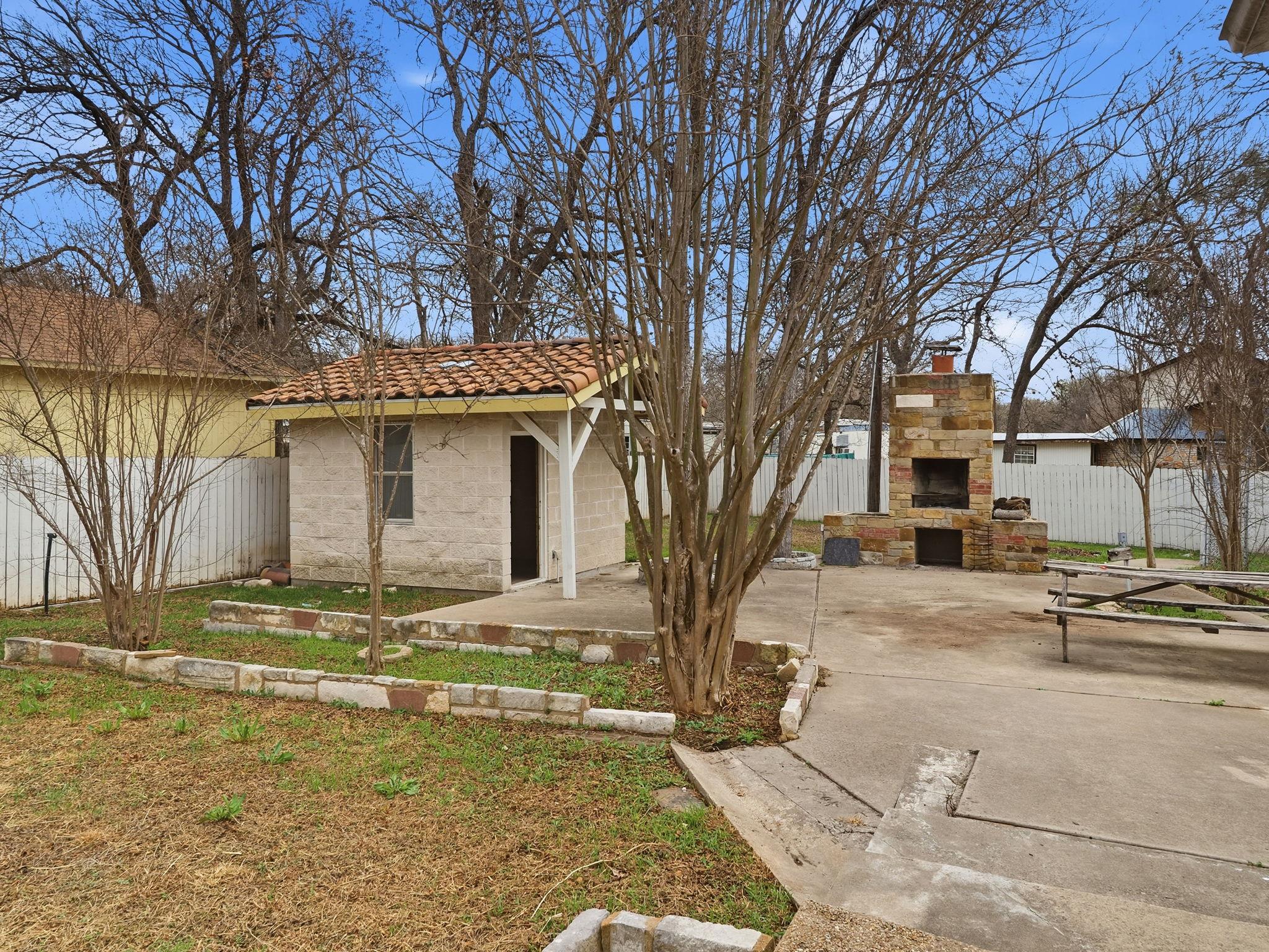 139 Stony Mont Dr, Del Valle, TX 78617