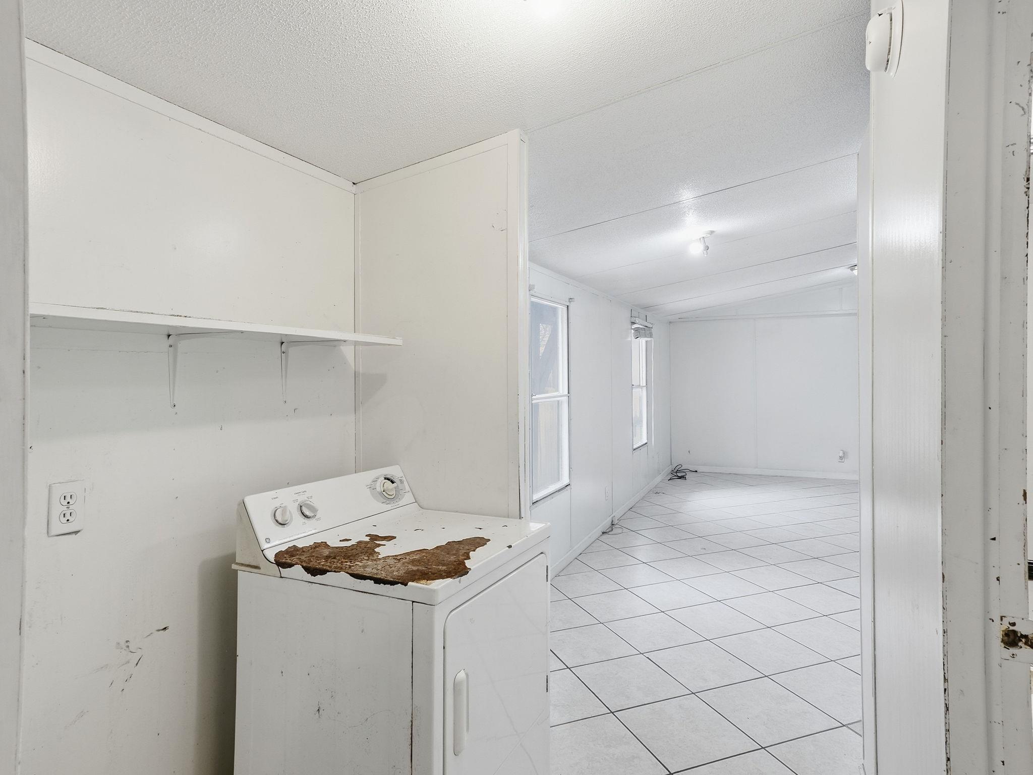 139 Stony Mont Dr, Del Valle, TX 78617