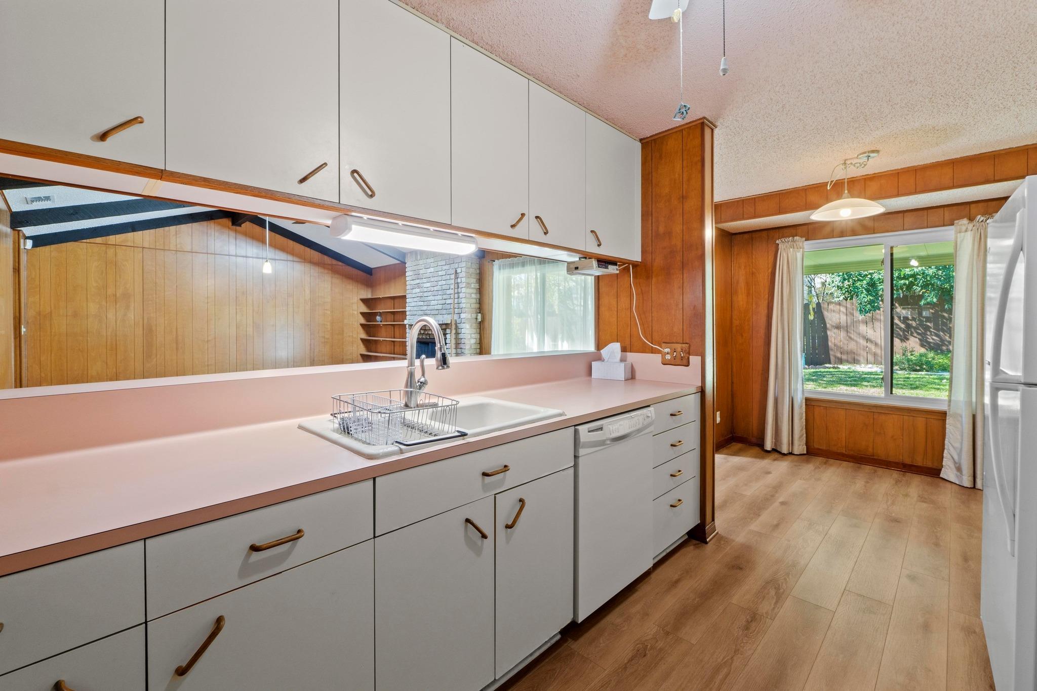 9604 Hansford Dr, Austin, TX 78753