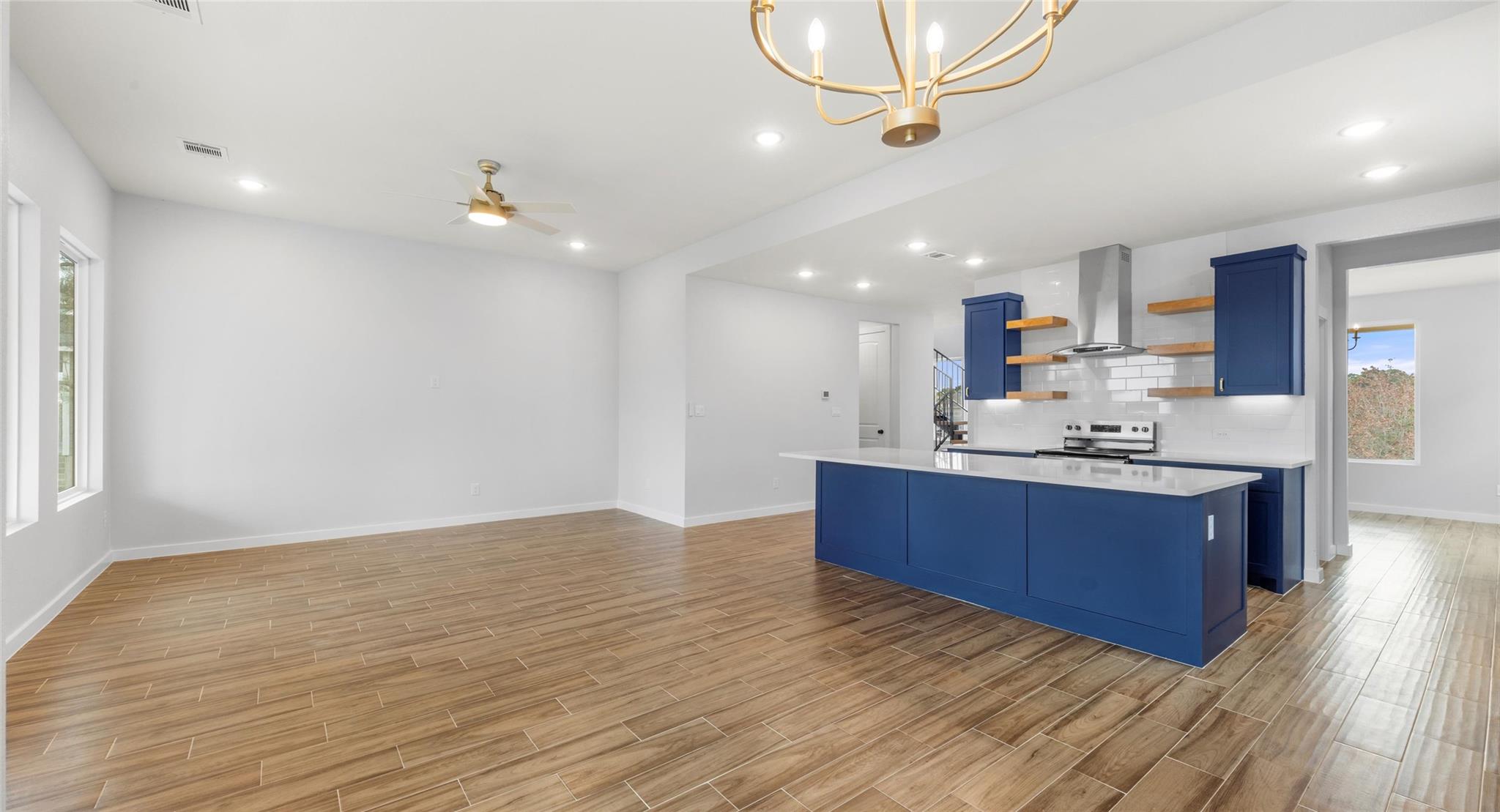 107 Onini Ct, Bastrop, TX 78602