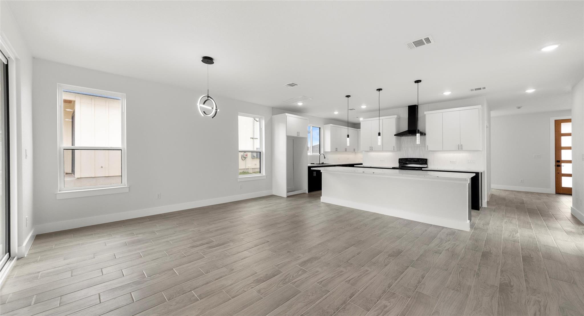 103 Onini Ct, Bastrop, TX 78602