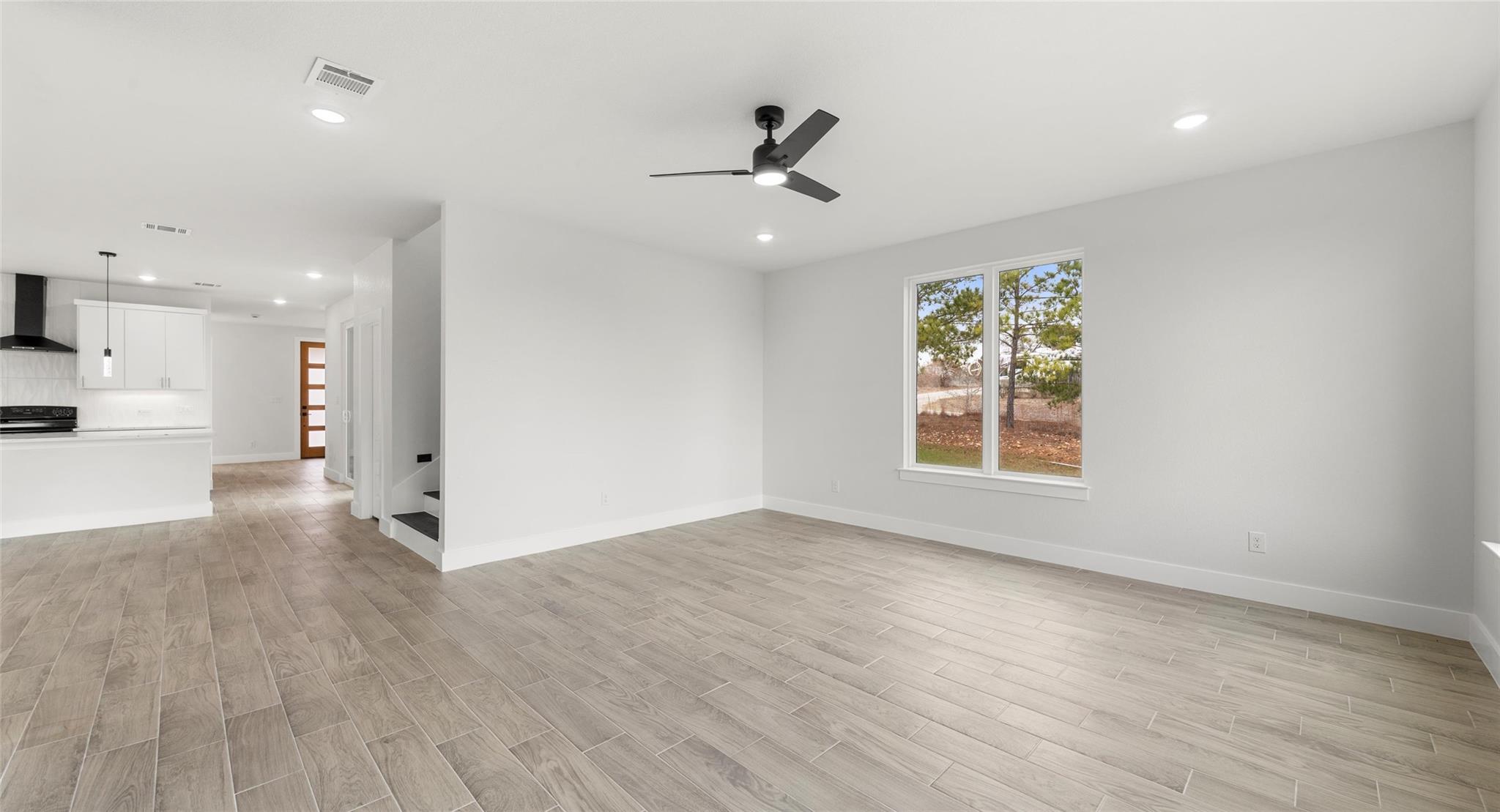 103 Onini Ct, Bastrop, TX 78602