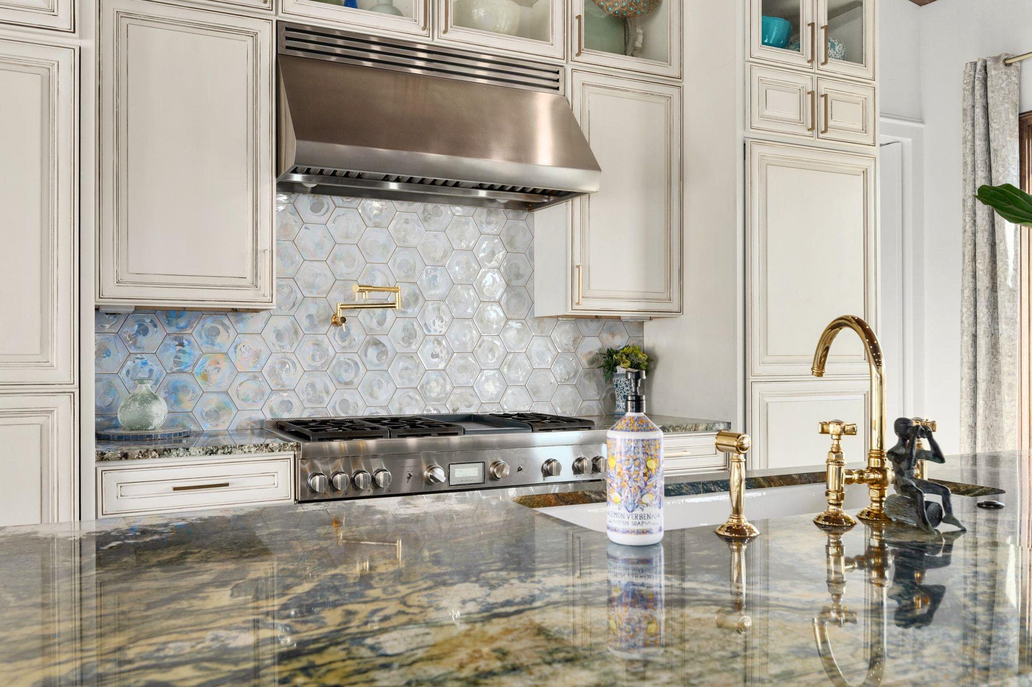 224 Esperanza Petal Pass, Liberty Hill, TX 78642