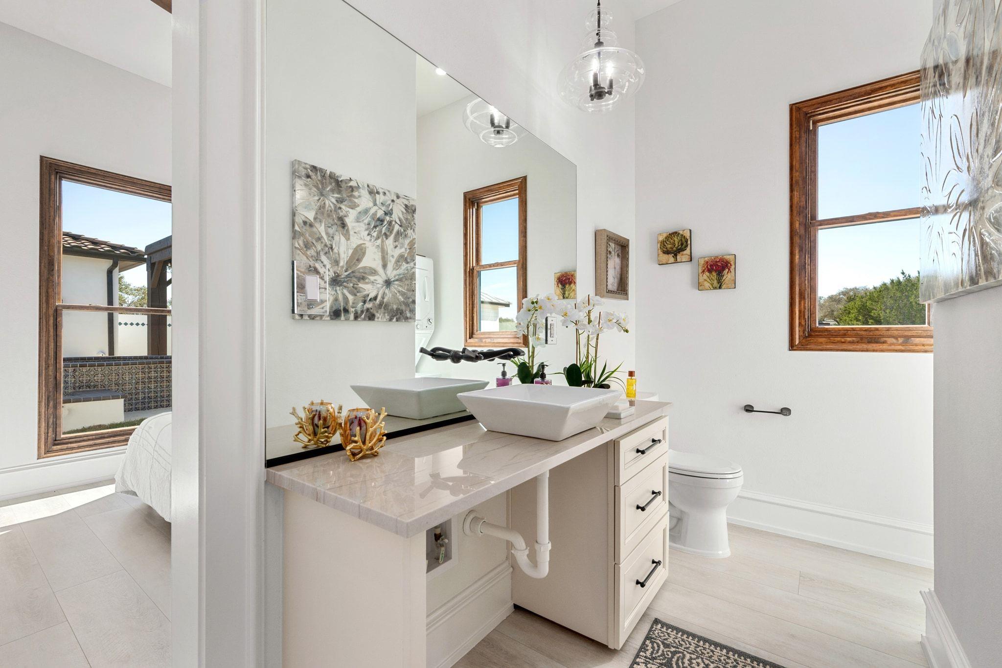 224 Esperanza Petal Pass, Liberty Hill, TX 78642