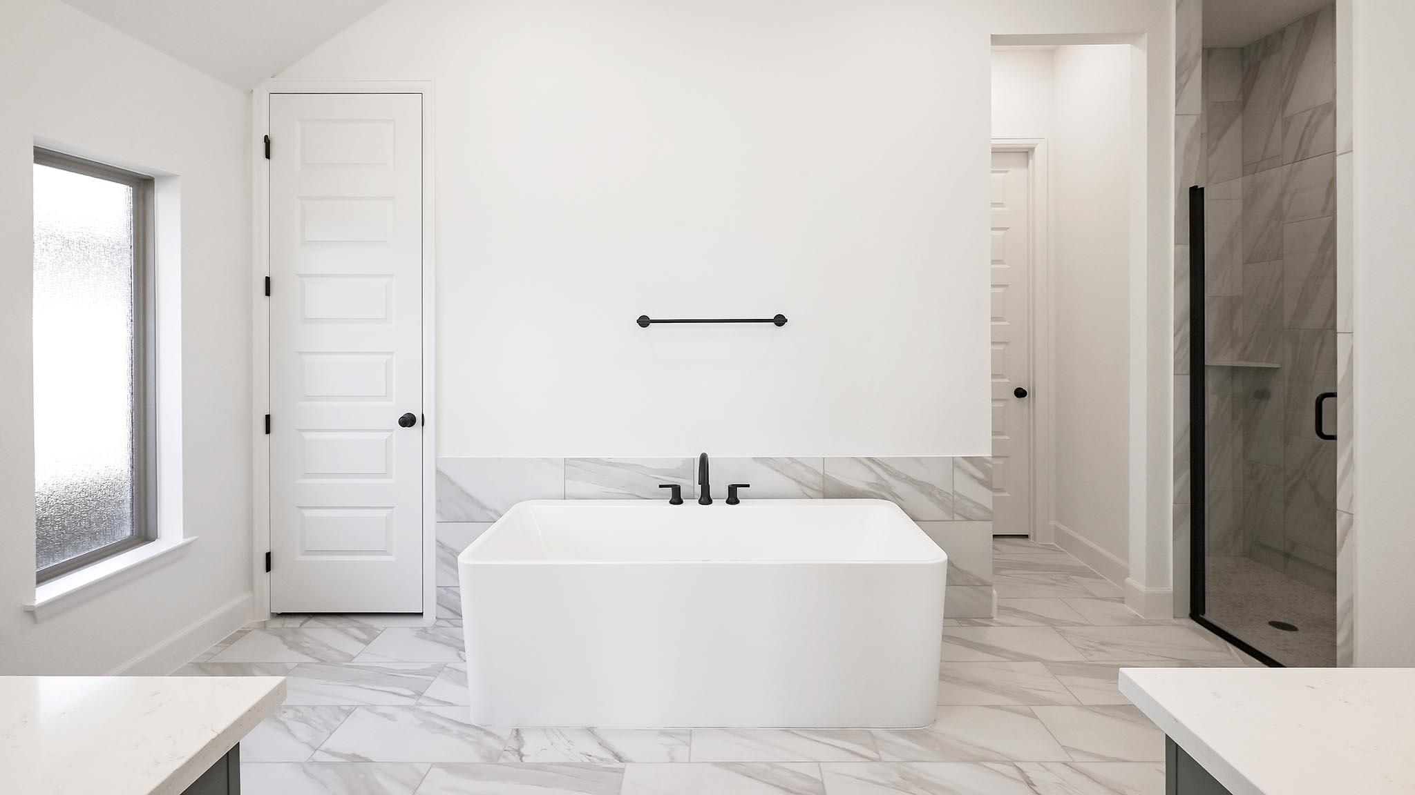 313 Foxfire Cv, Lockhart, TX 78644