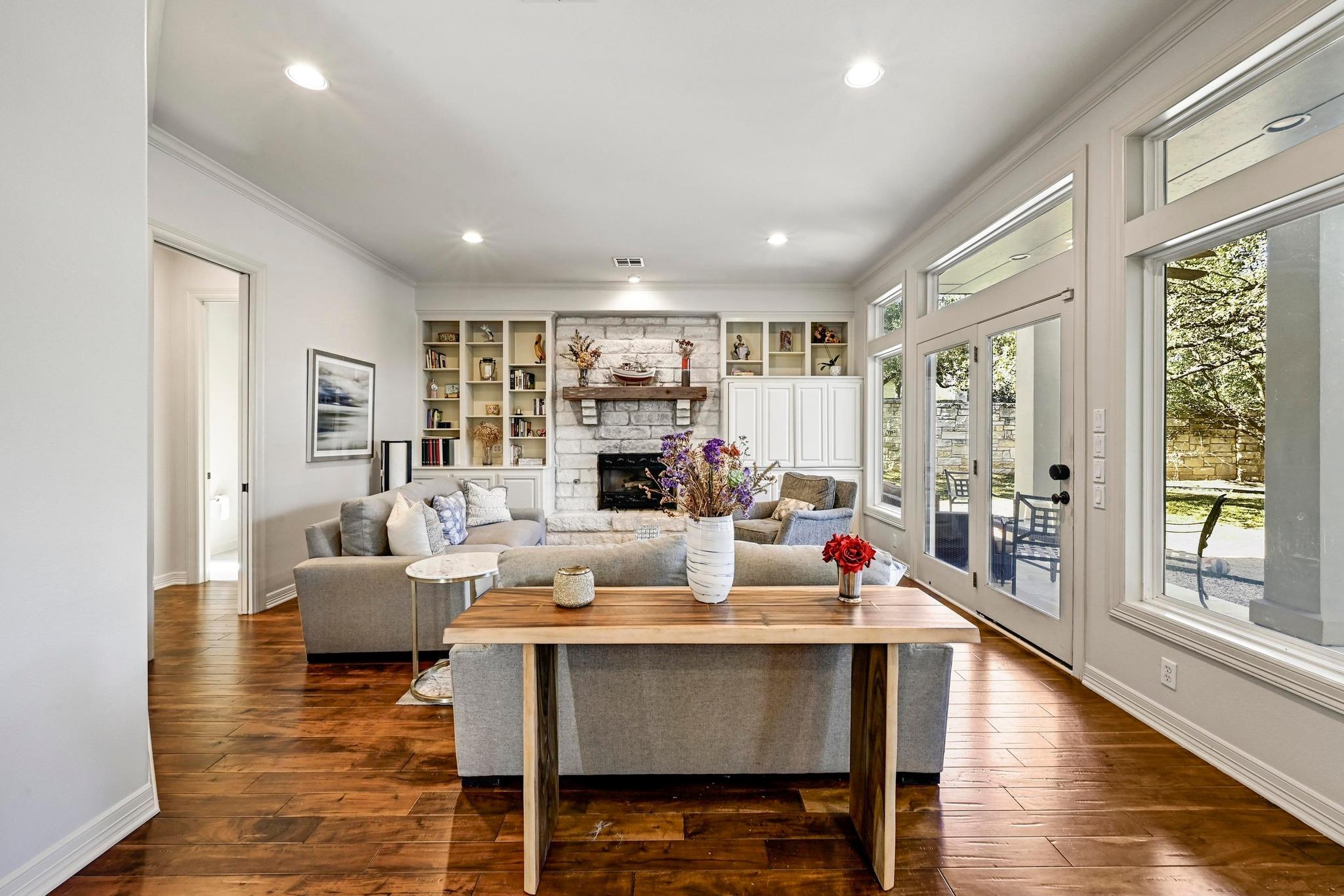 6708 Dogwood Creek Dr, Austin, TX 78746