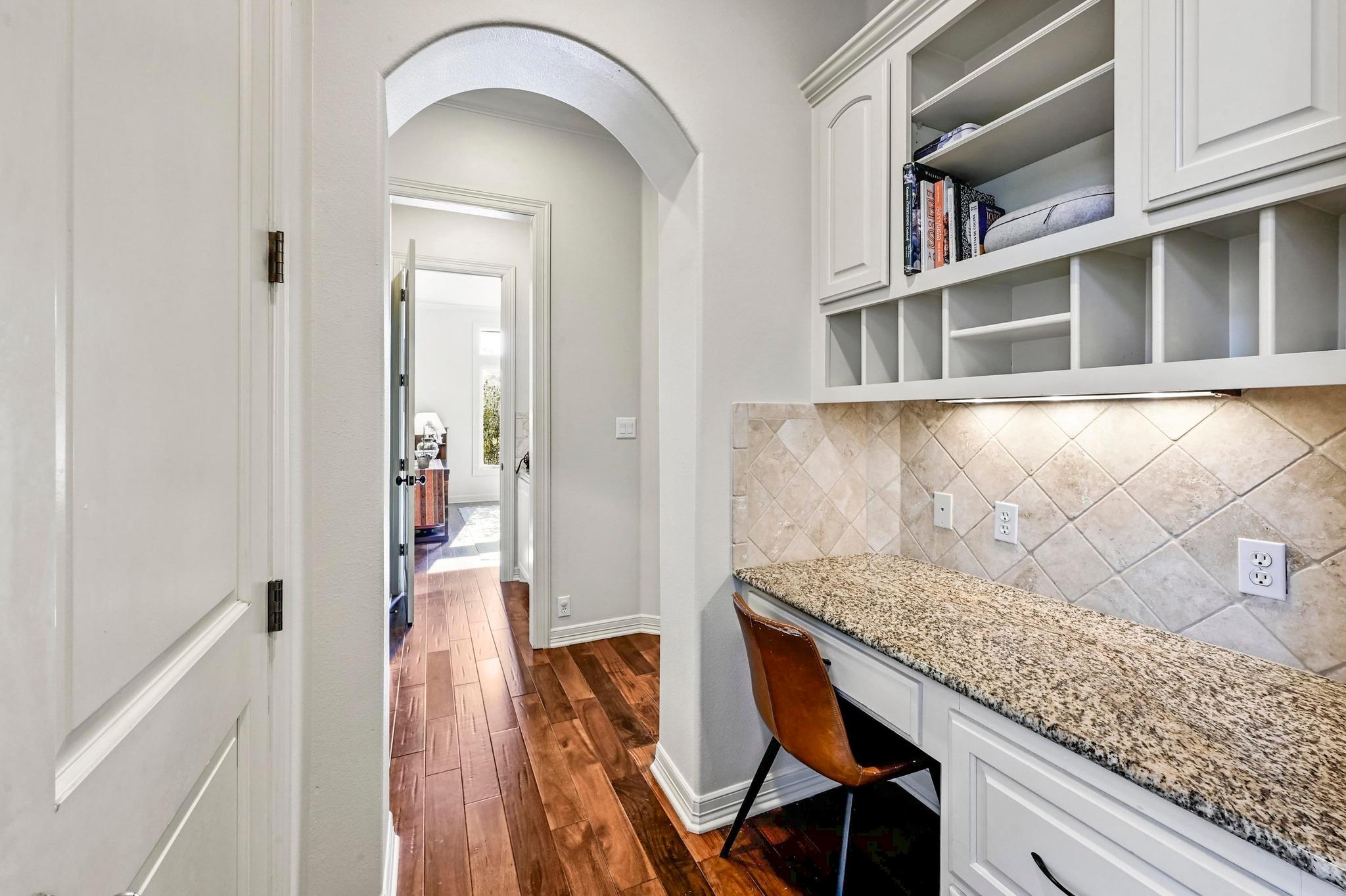 6708 Dogwood Creek Dr, Austin, TX 78746