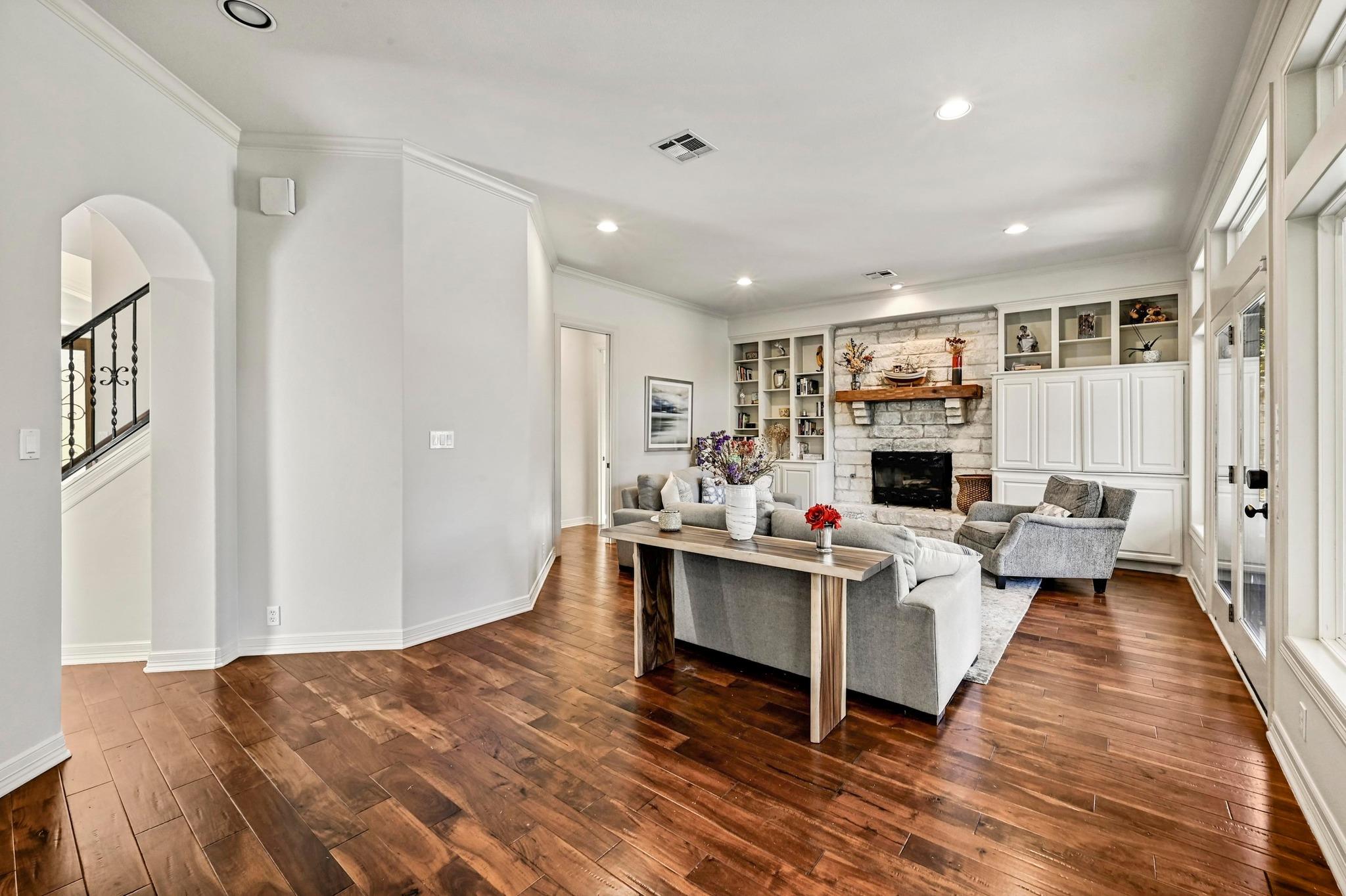 6708 Dogwood Creek Dr, Austin, TX 78746